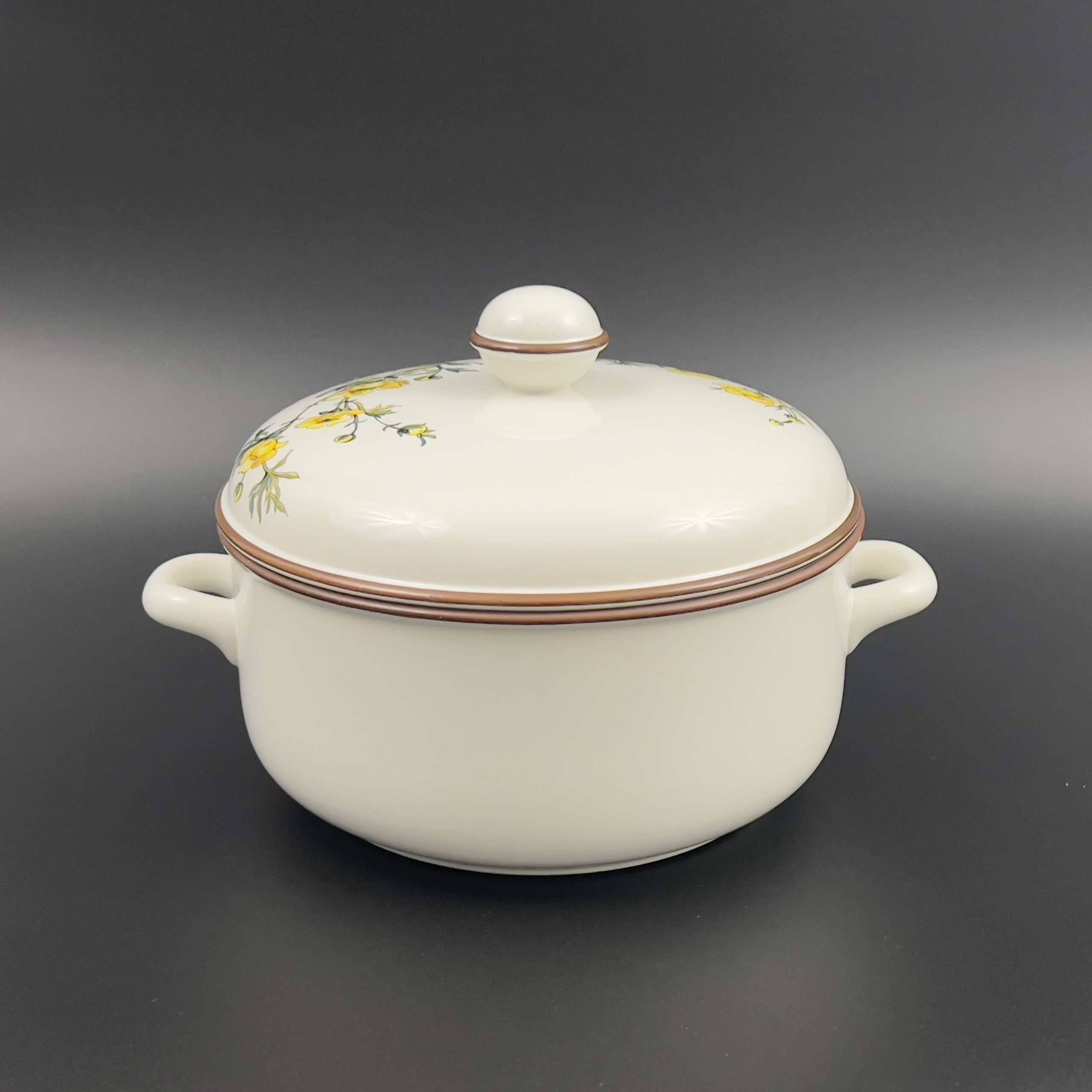 Vintage Villeroy & Boch Botanica Tureen: Yellow Floral Casserole - Image 7