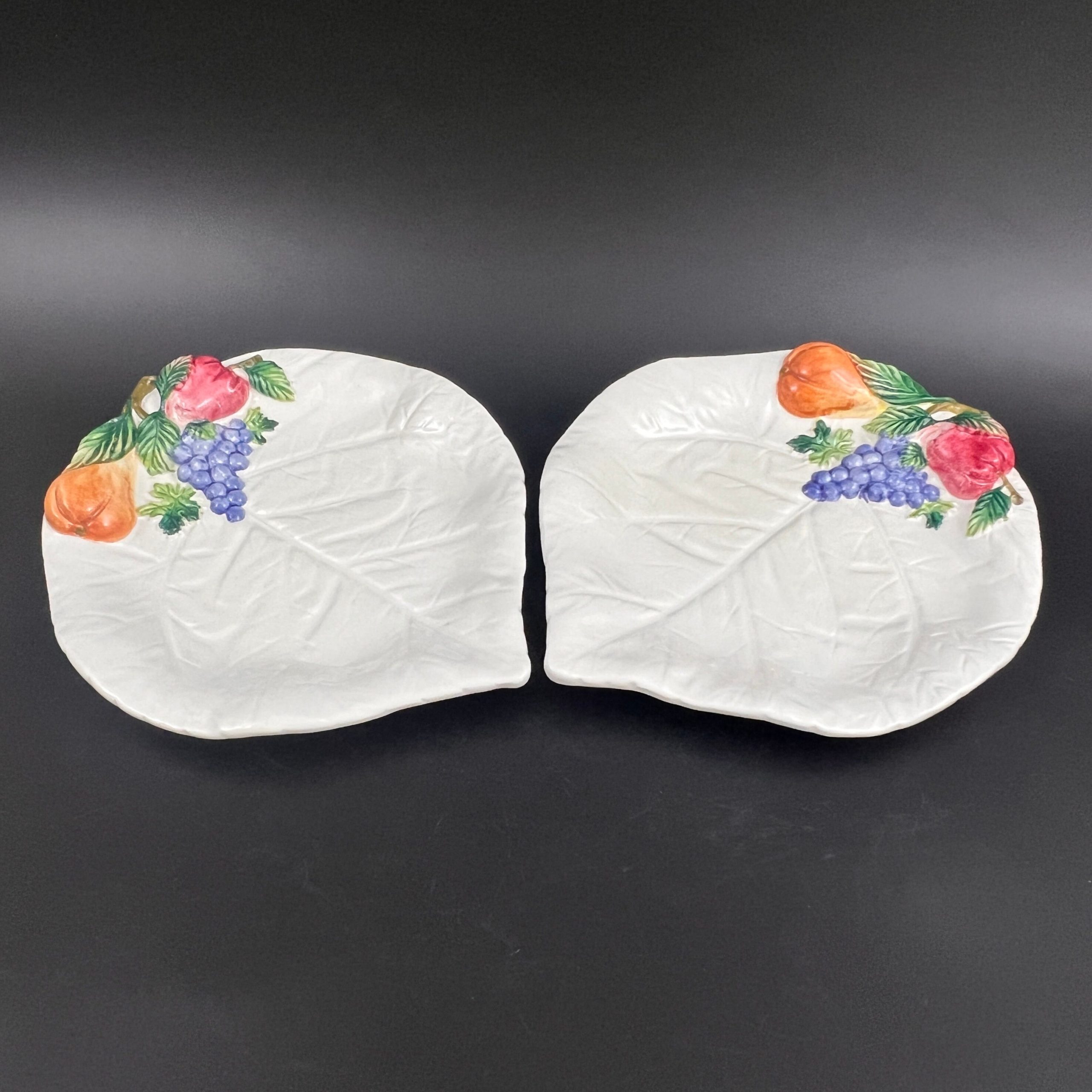 Vintage Bassano Majolica Leaf Plates: Italian Ceramic Fruit Accent, Set of 4 - Image 6