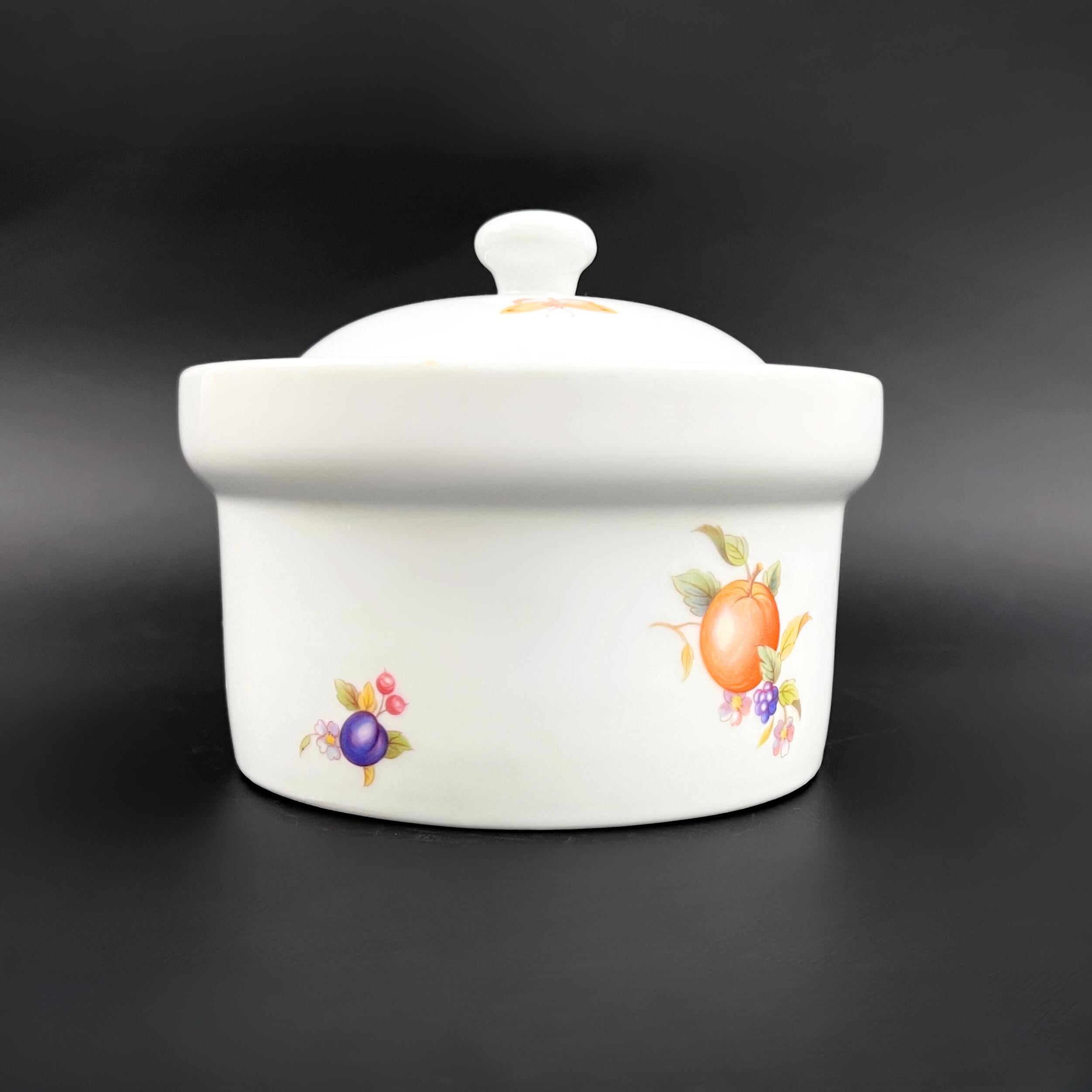 Vintage BIA Cordon Bleu Orchard Porcelain Casserole Dish with Lid - Image 6