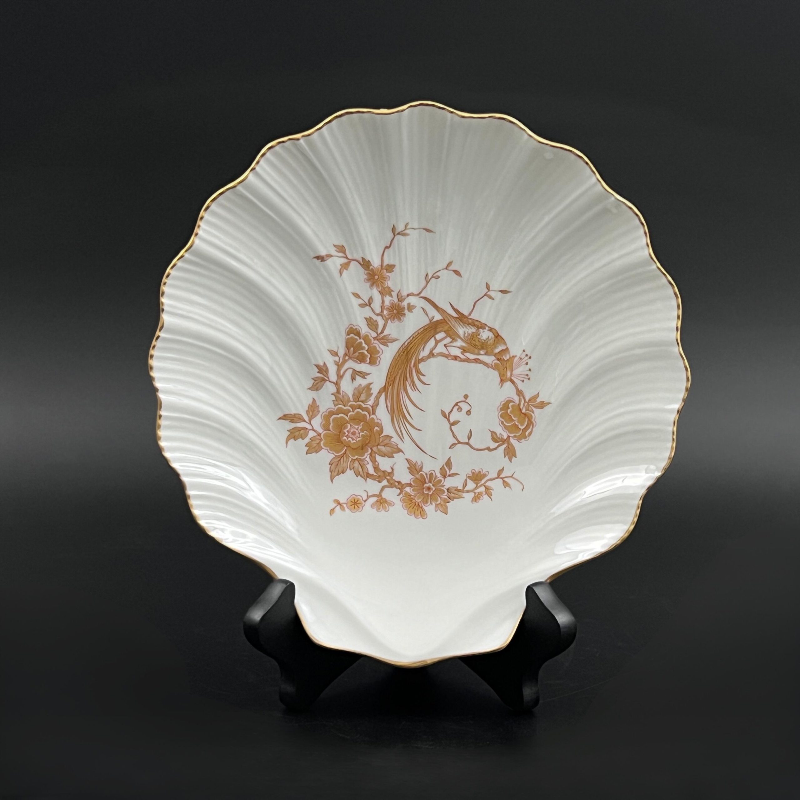 Vintage Limoges Porcelain Shell Dish: Gold Phoenix Floral Design - Image 3