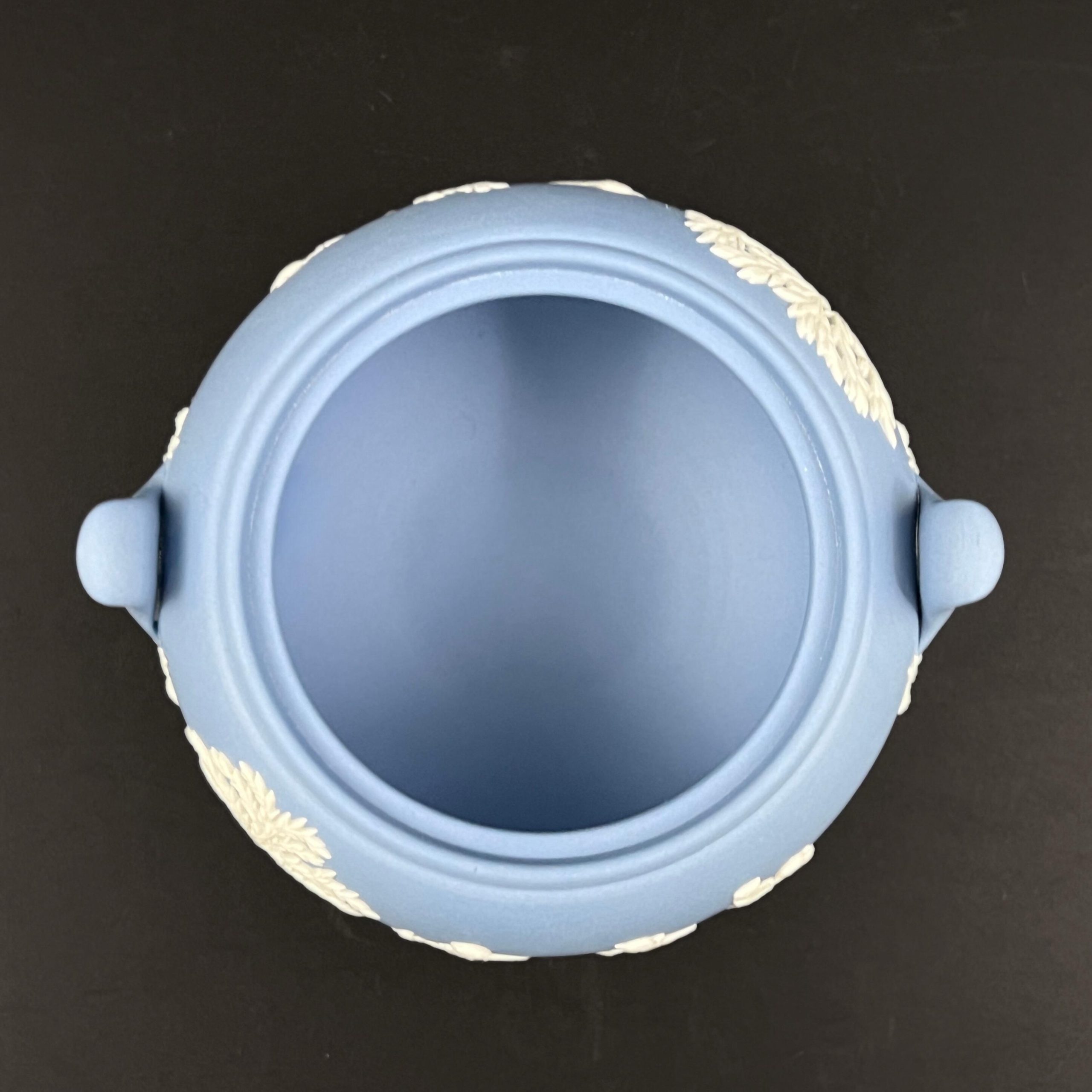 Vintage Wedgwood Blue Jasperware Sugar Bowl: Neoclassical Relief, Made in England - Image 10