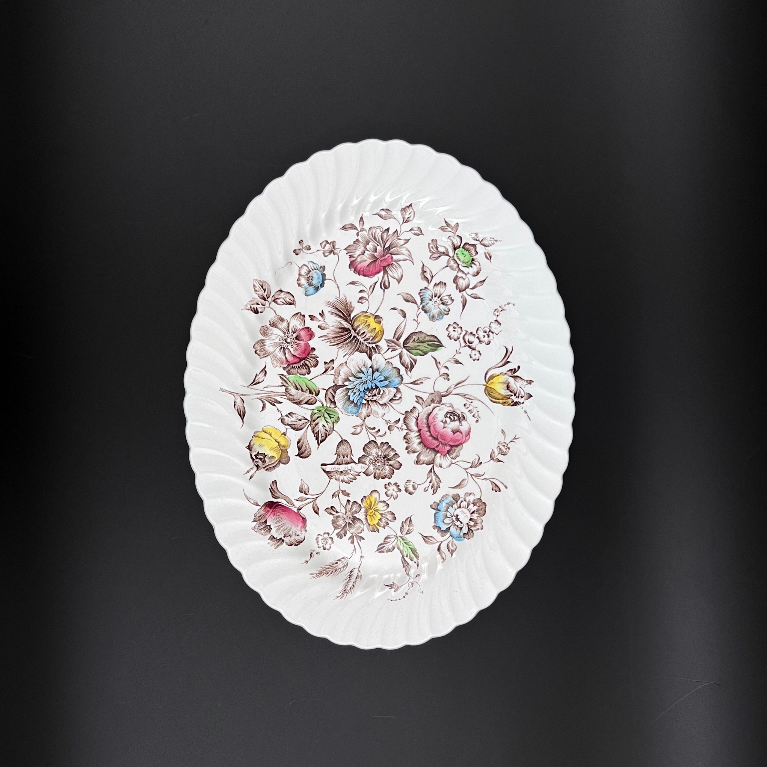 Johnson Bros Staffordshire Bouquet Platter: 14 Inch Vintage Ironstone - Image 4