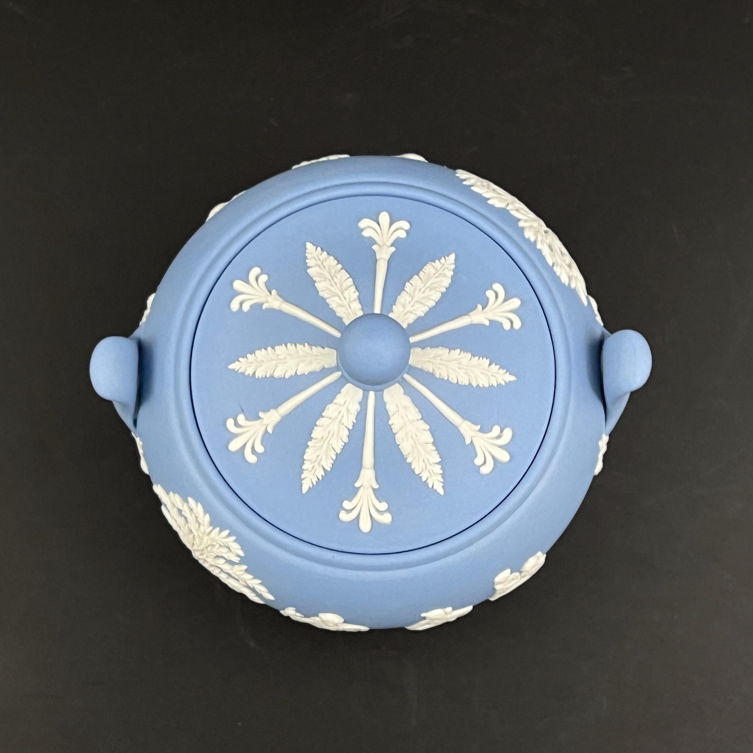 Vintage Wedgwood Blue Jasperware Sugar Bowl: Neoclassical Relief, Made in England - Image 7