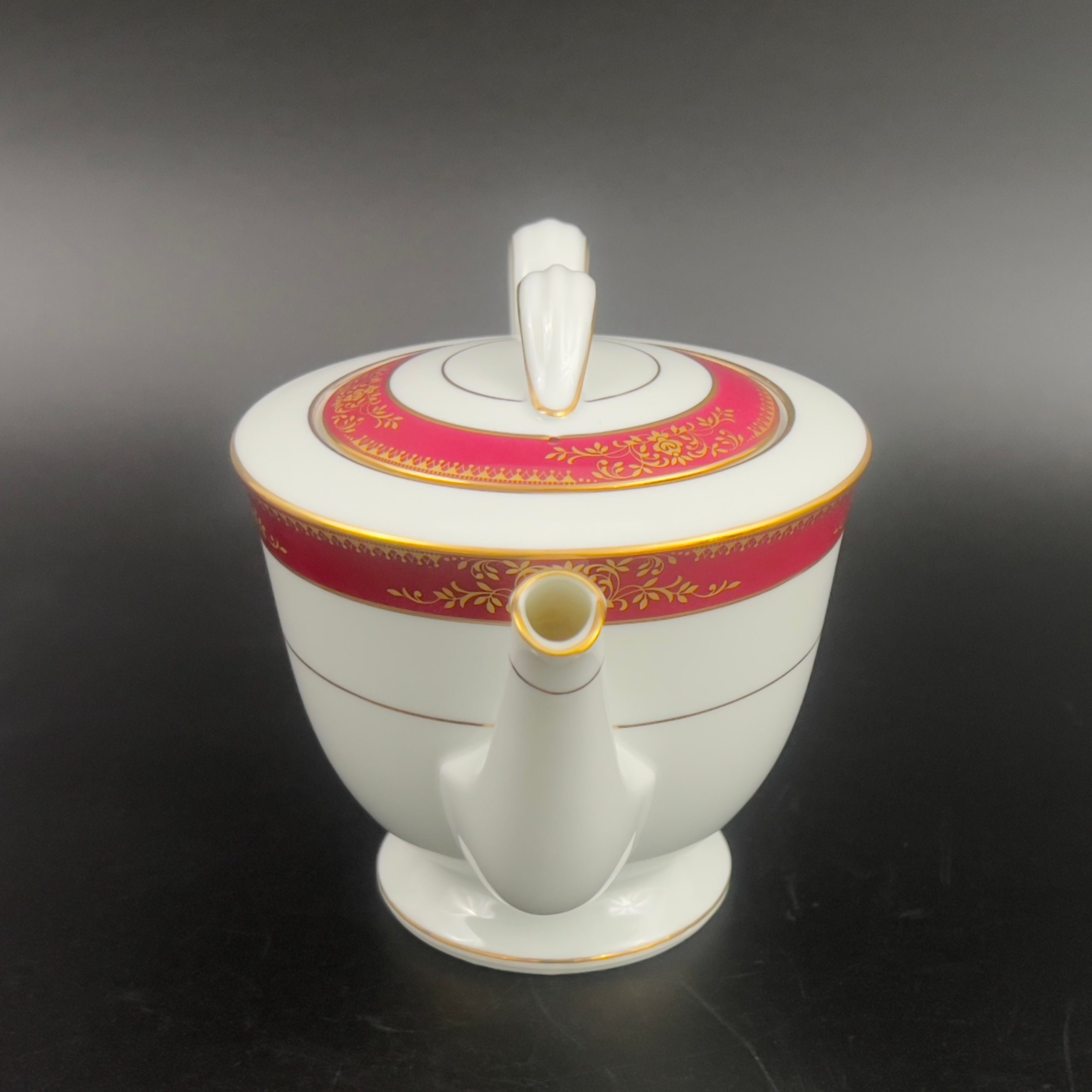 Vintage Noritake Goldmere Teapot: Red & Gold Porcelain, Japan (6525) - Image 5