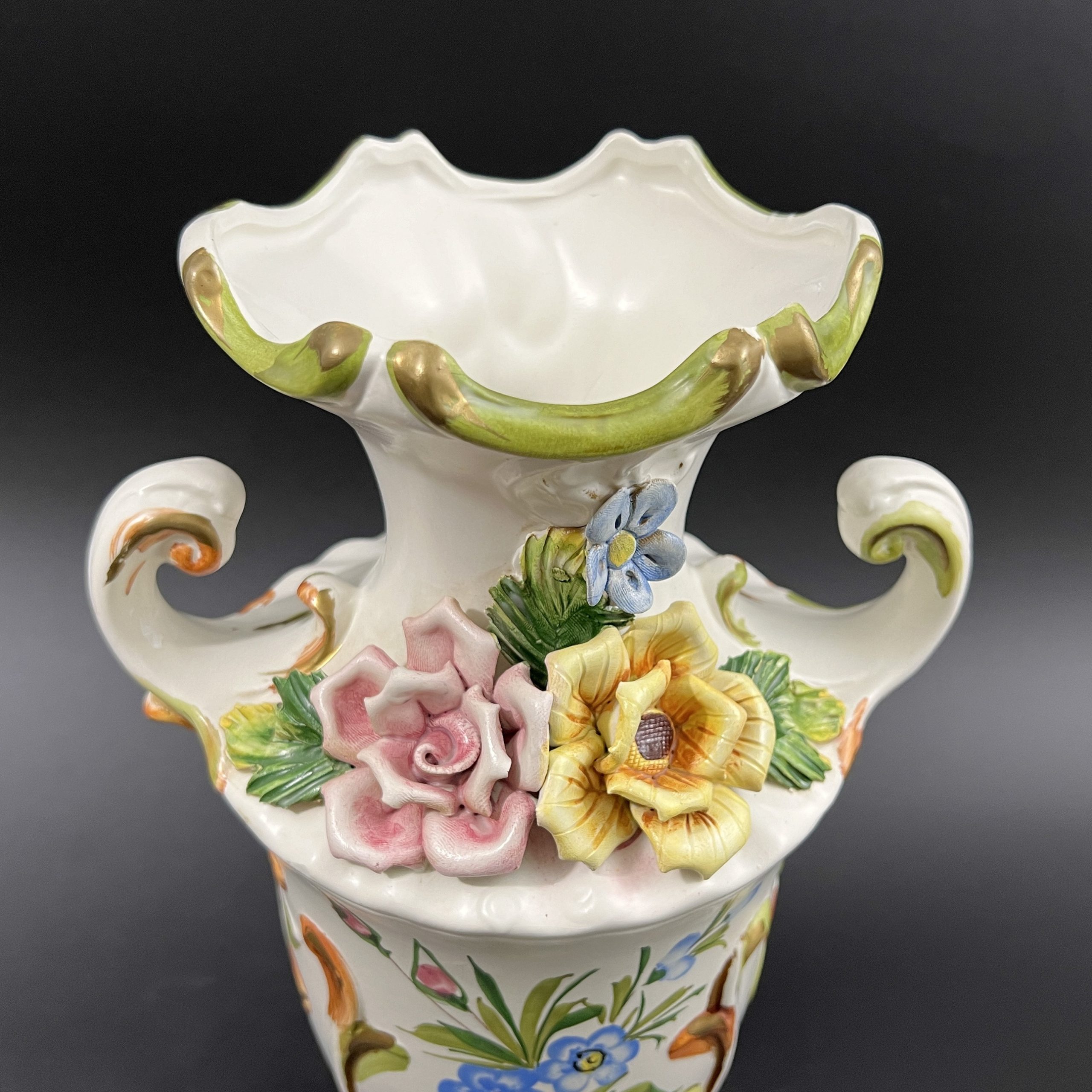 Capodimonte Porcelain Vases: Italian Floral Decor, Set of 2 - Image 5