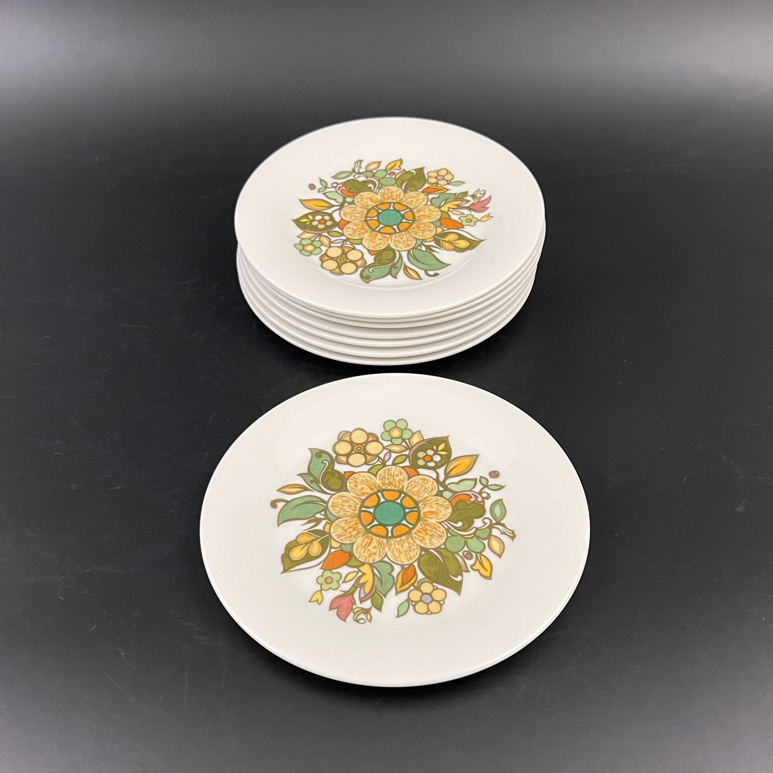 Vintage Royal Doulton Appetizer Plates: Mid-Century Forest Flower Set - Image 6