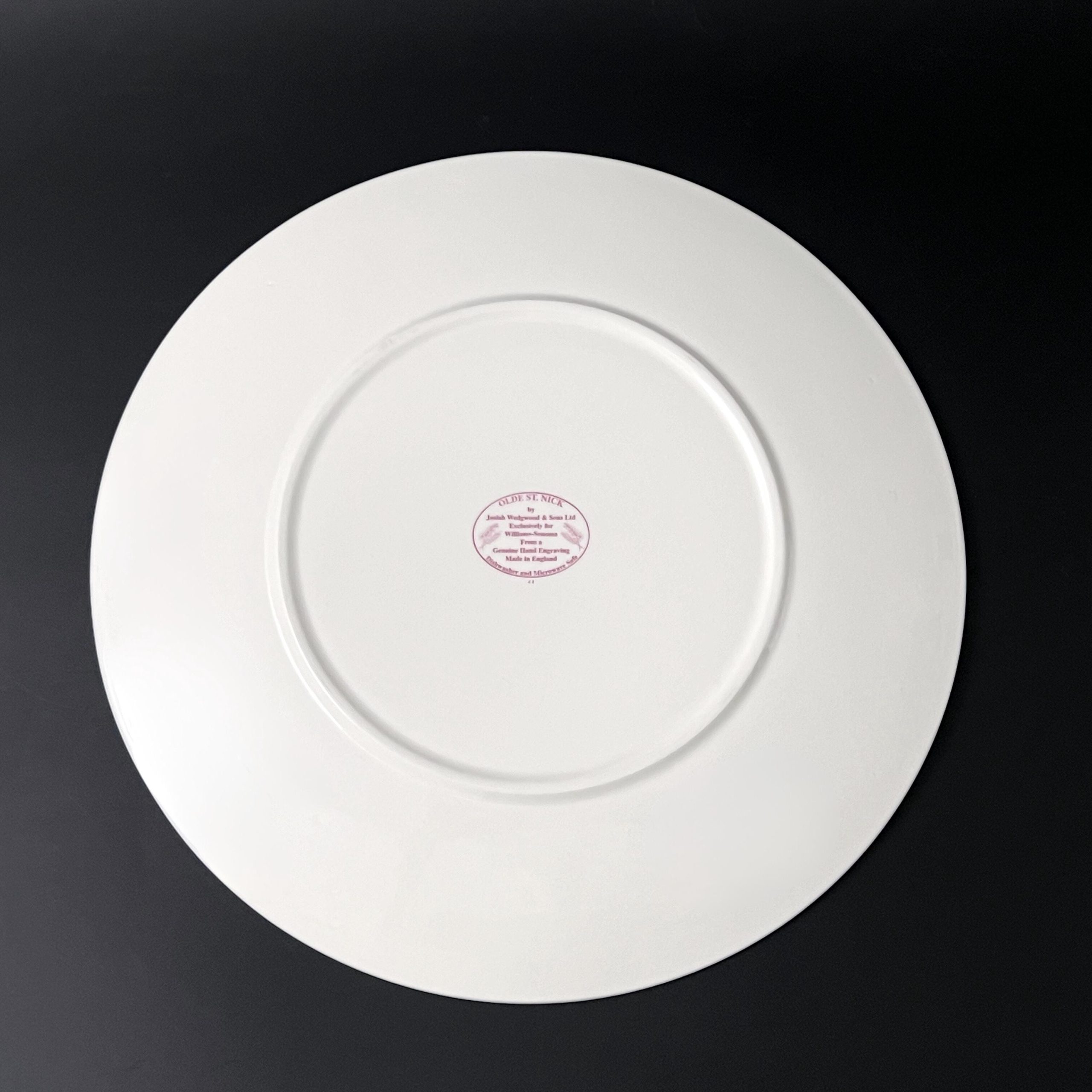 Vintage Wedgwood Christmas Cake Plate: Olde St. Nick Red Transferware - Image 10