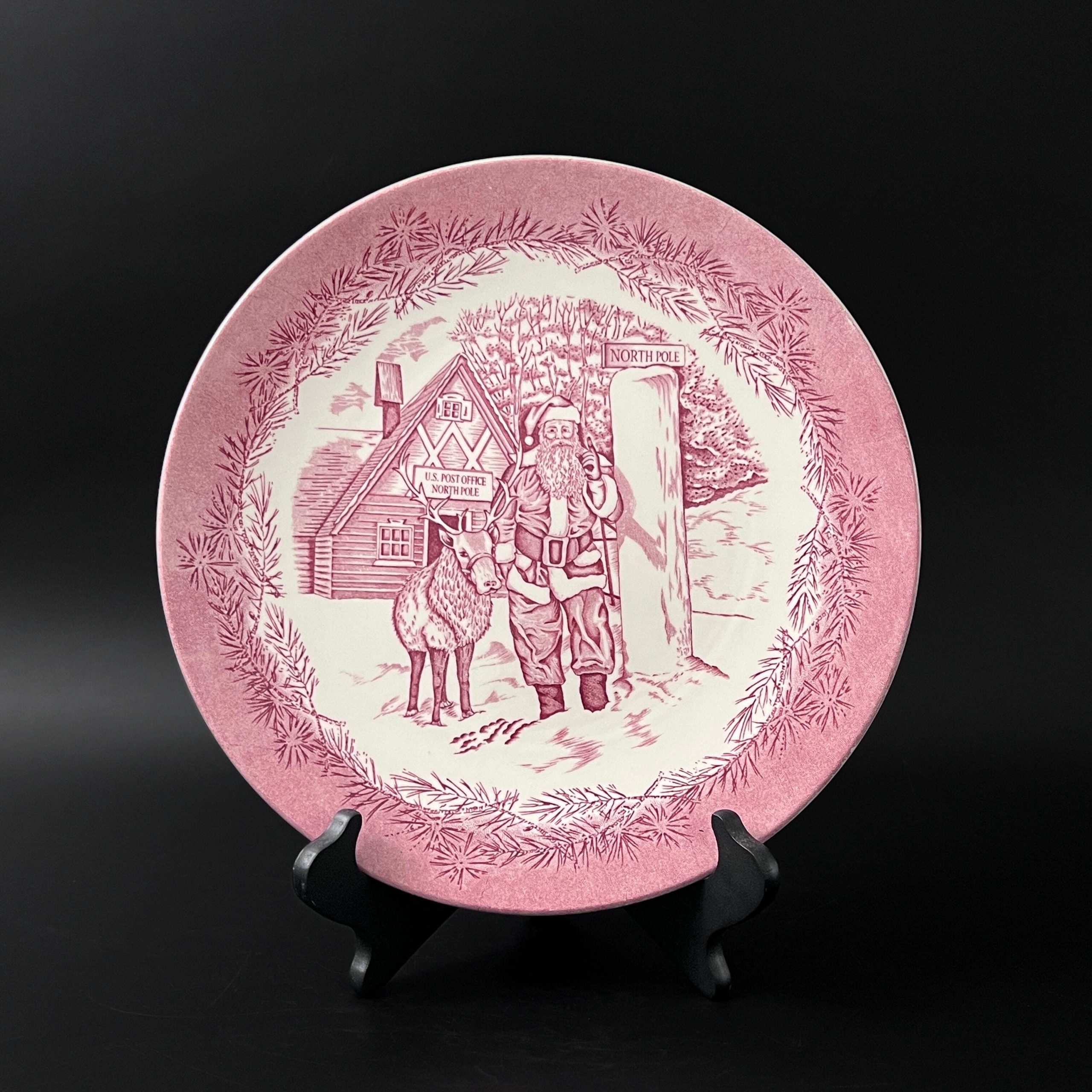 Vintage Wedgwood Christmas Cake Plate: Olde St. Nick Red Transferware - Image 3