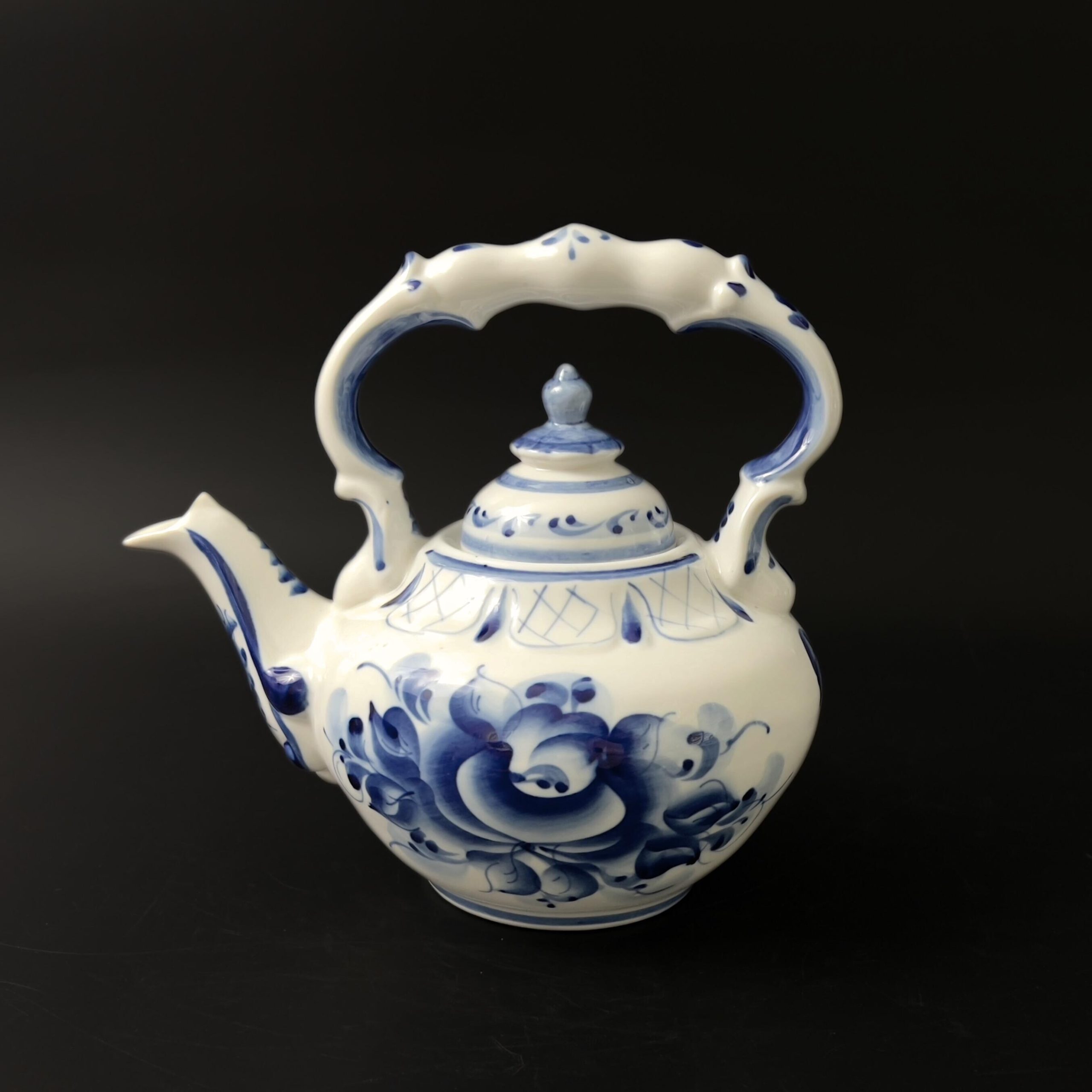Vintage Gzhel Porcelain Teapot: Hand-Painted Cobalt Blue Rose, Signed - Image 3