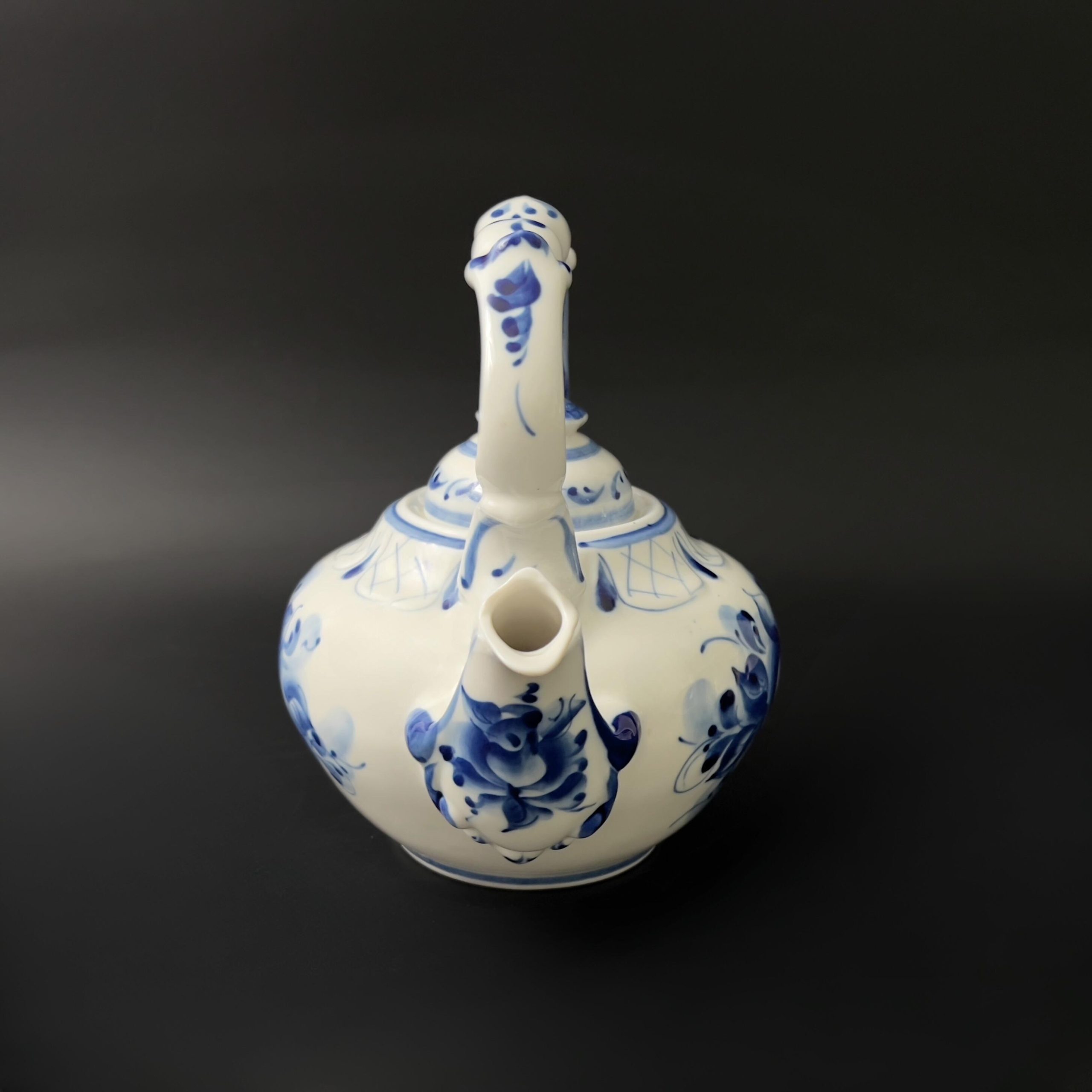 Vintage Gzhel Porcelain Teapot: Hand-Painted Cobalt Blue Rose, Signed - Image 5