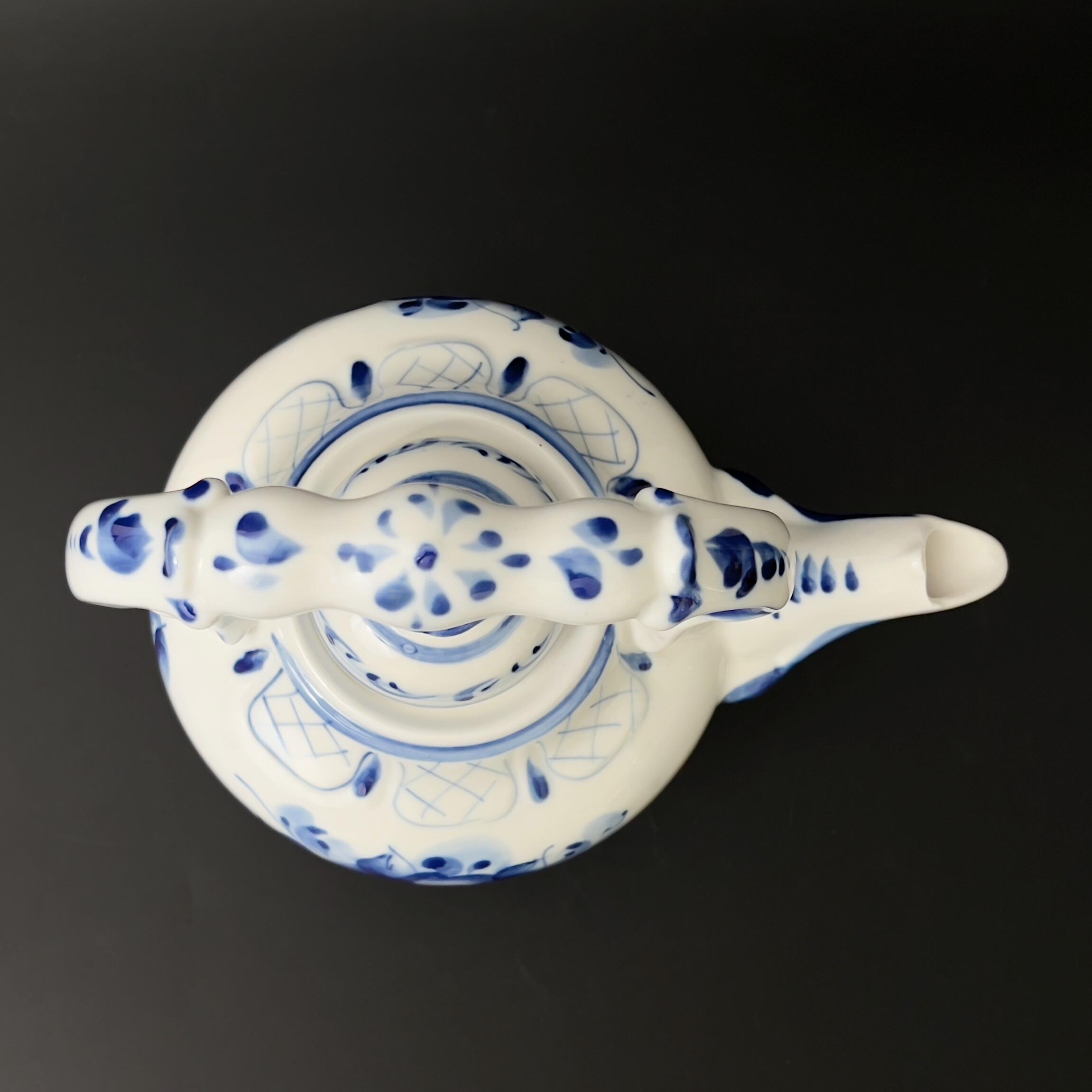 Vintage Gzhel Porcelain Teapot: Hand-Painted Cobalt Blue Rose, Signed - Image 6