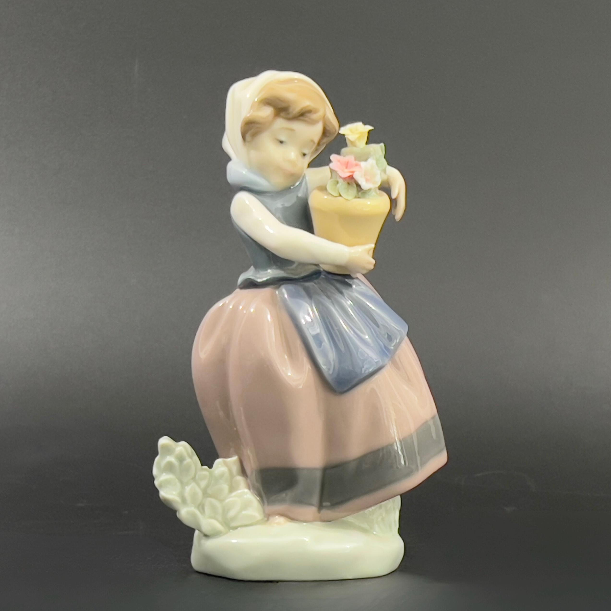 Vintage Lladro Figurine: "Spring is Here" Girl with Flower Pot #5223