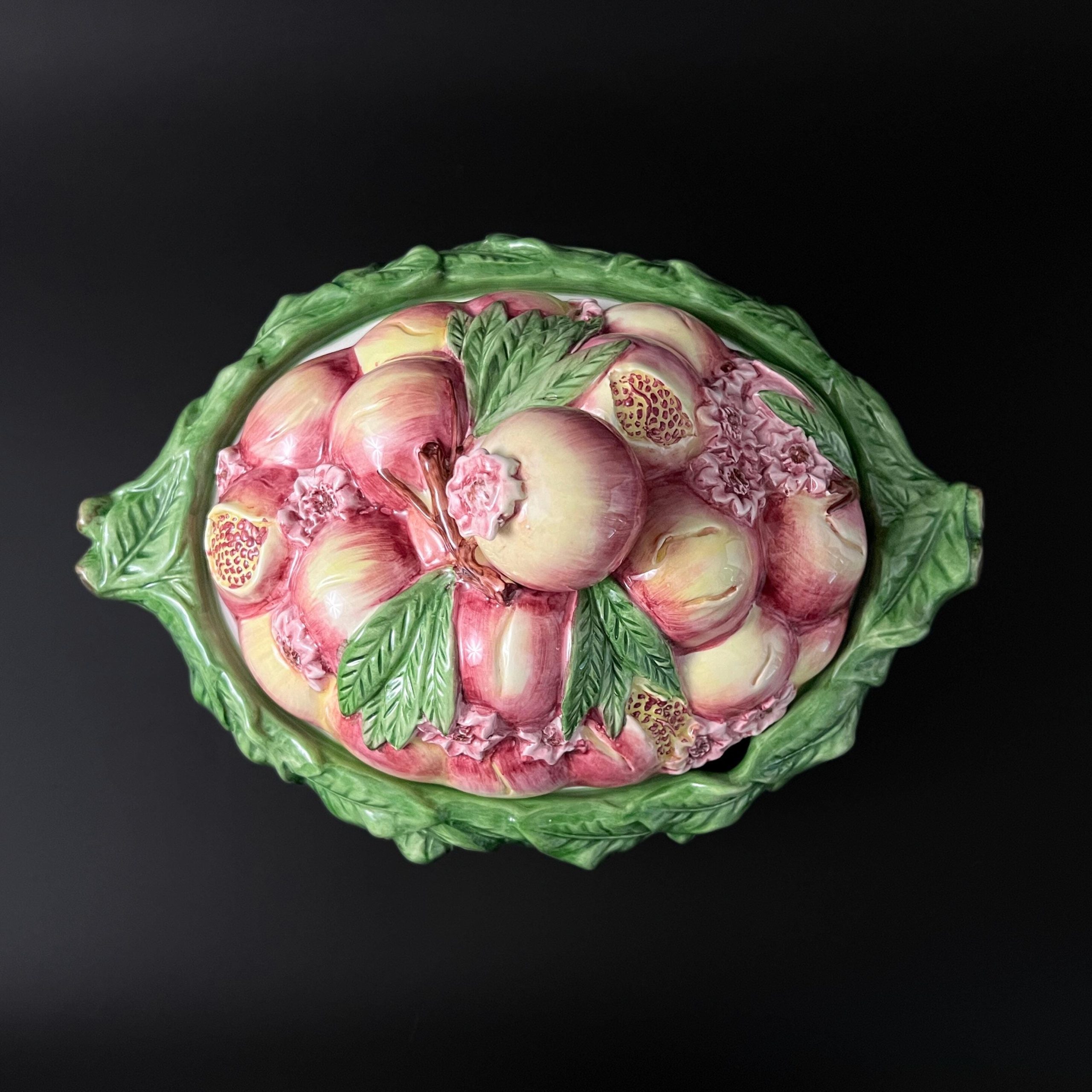 Vintage Italian Majolica Pomegranate Tureen: Mid-Century Ceramic Decor - Image 4