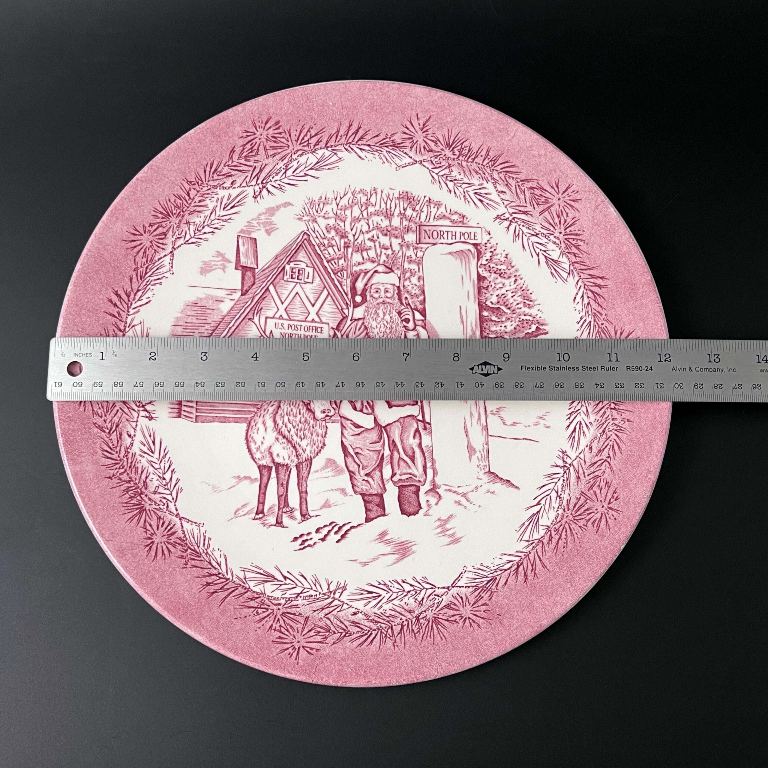 Vintage Wedgwood Christmas Cake Plate: Olde St. Nick Red Transferware - Image 8