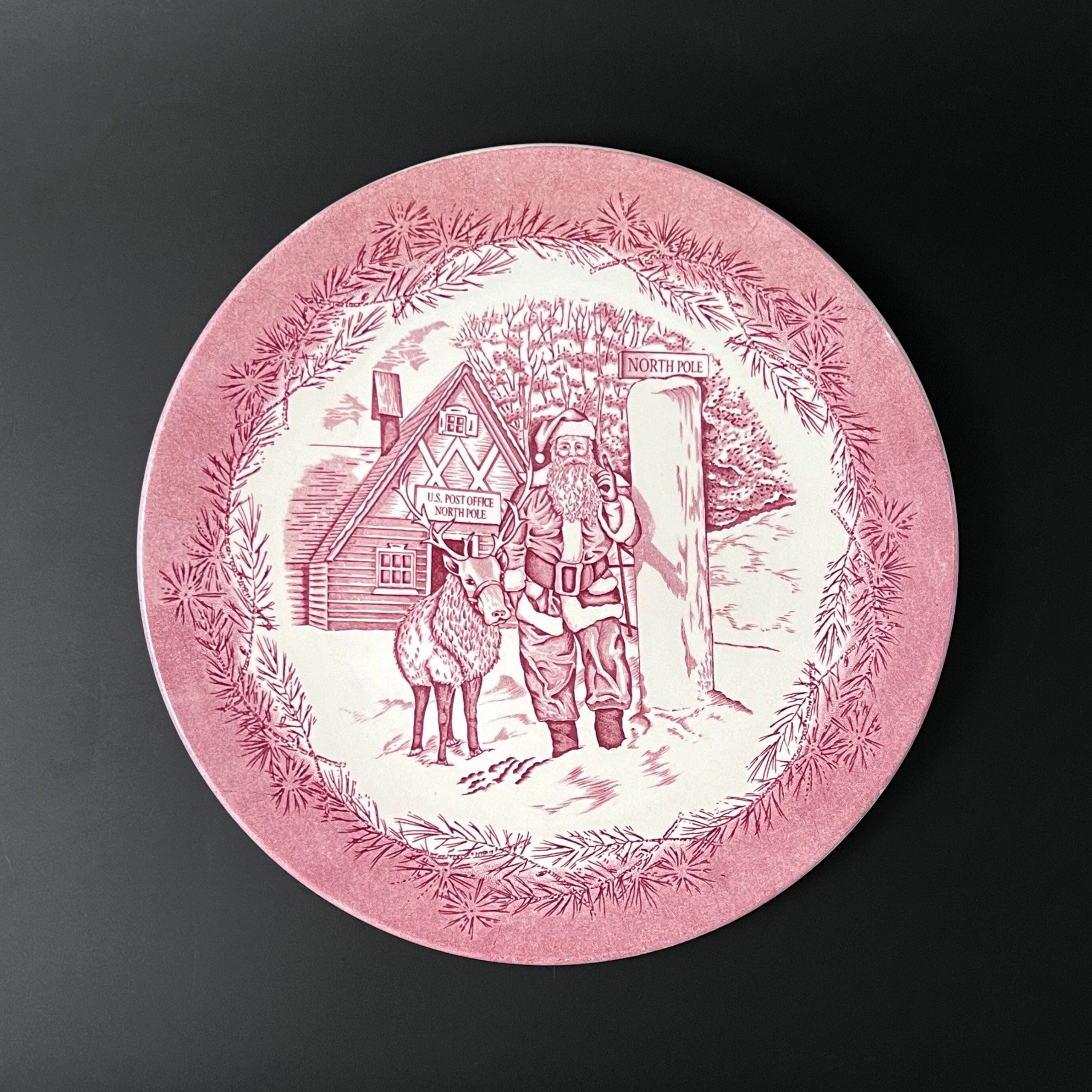 Vintage Wedgwood Christmas Cake Plate: Olde St. Nick Red Transferware