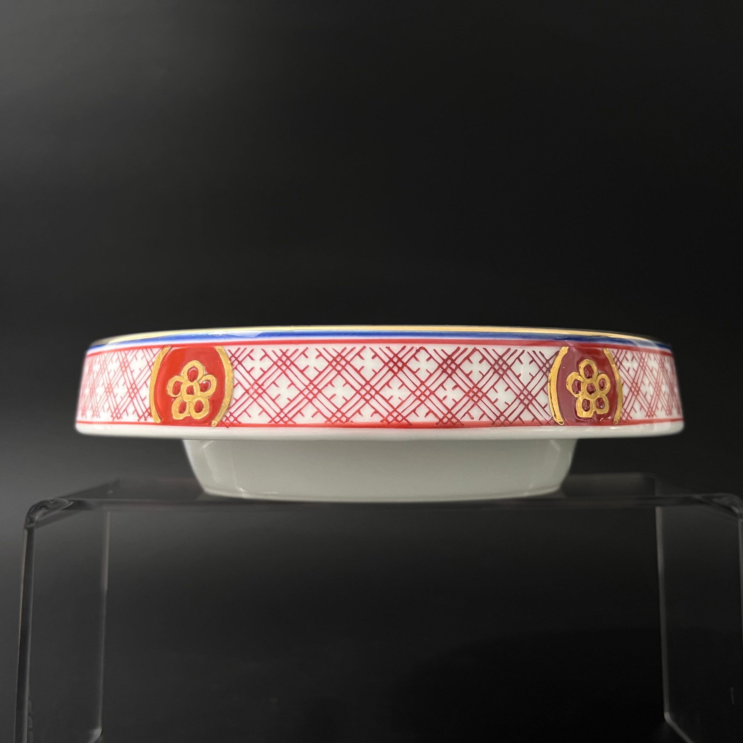 Vintage Gold Imari Arita Ashtray: Hand-Painted Japanese Floral Porcelain - Image 5