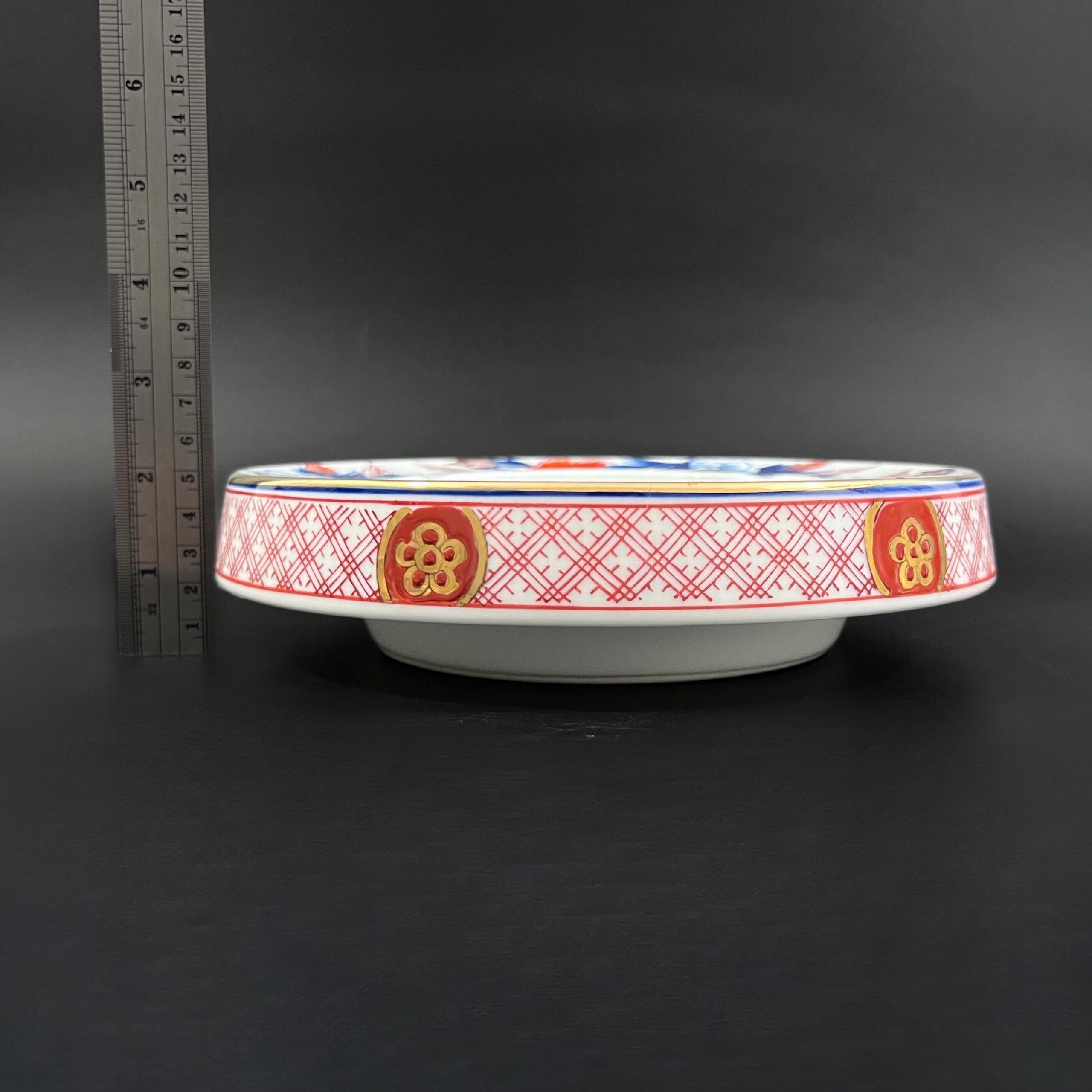 Vintage Gold Imari Arita Ashtray: Hand-Painted Japanese Floral Porcelain - Image 10