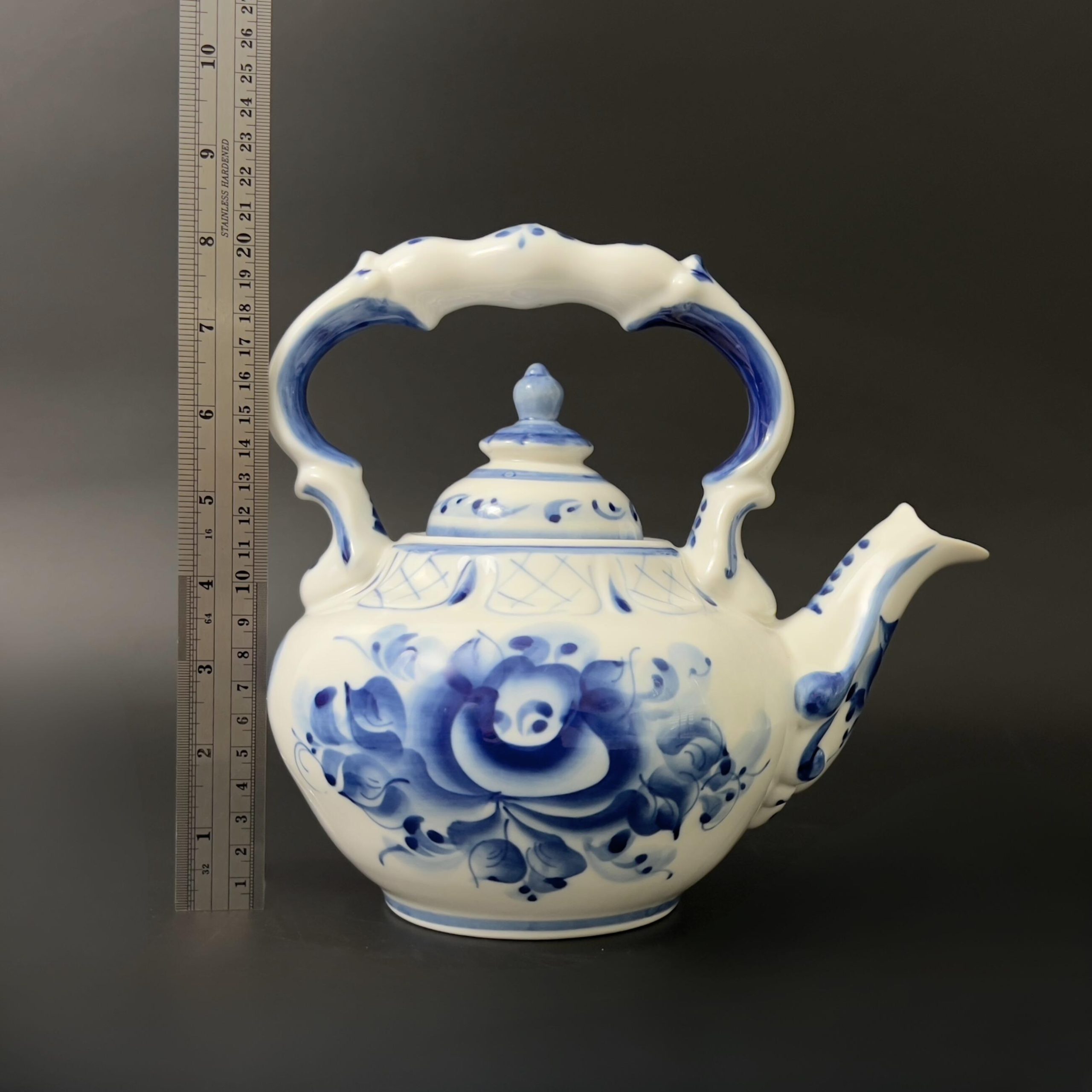 Vintage Gzhel Porcelain Teapot: Hand-Painted Cobalt Blue Rose, Signed - Image 9
