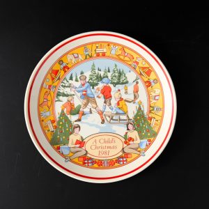 Vintage Wedgwood Christmas Plate: A Child's Christmas 1981 Collector Edition