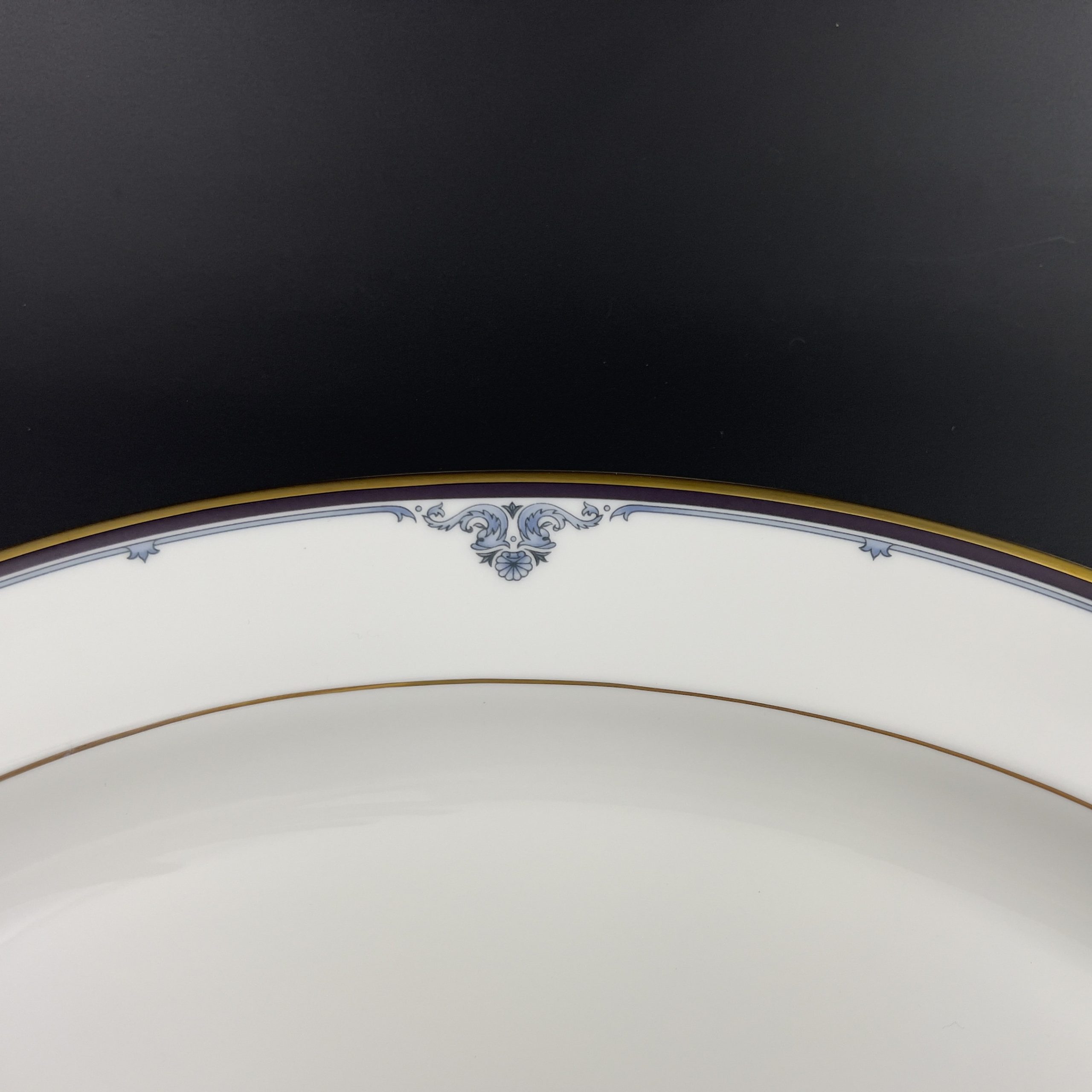 Royal Doulton Princeton Oval Serving Platter: 16-inch Porcelain, Blue Scrolls - Image 4