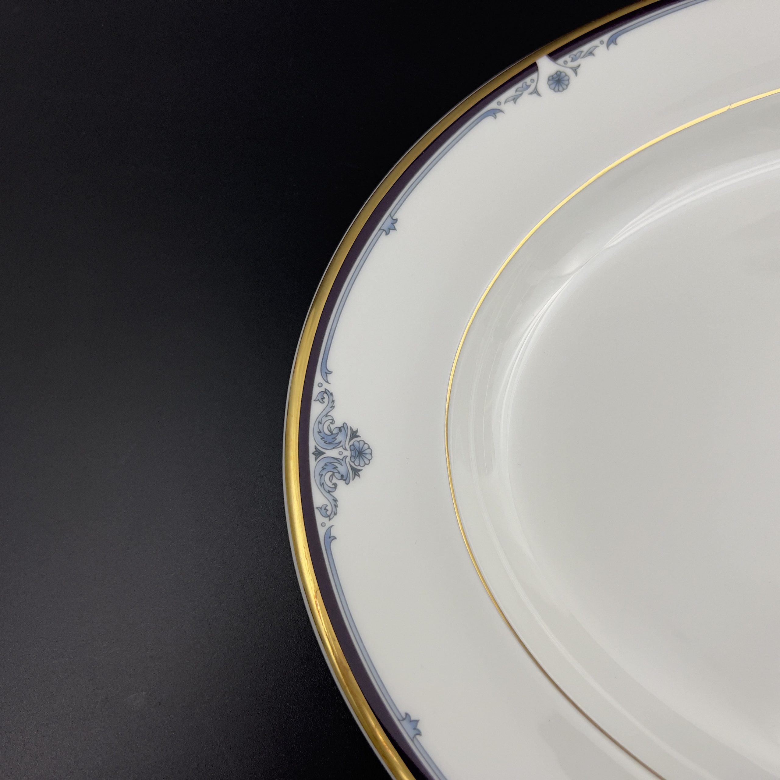 Royal Doulton Princeton Oval Serving Platter: 16-inch Porcelain, Blue Scrolls - Image 6