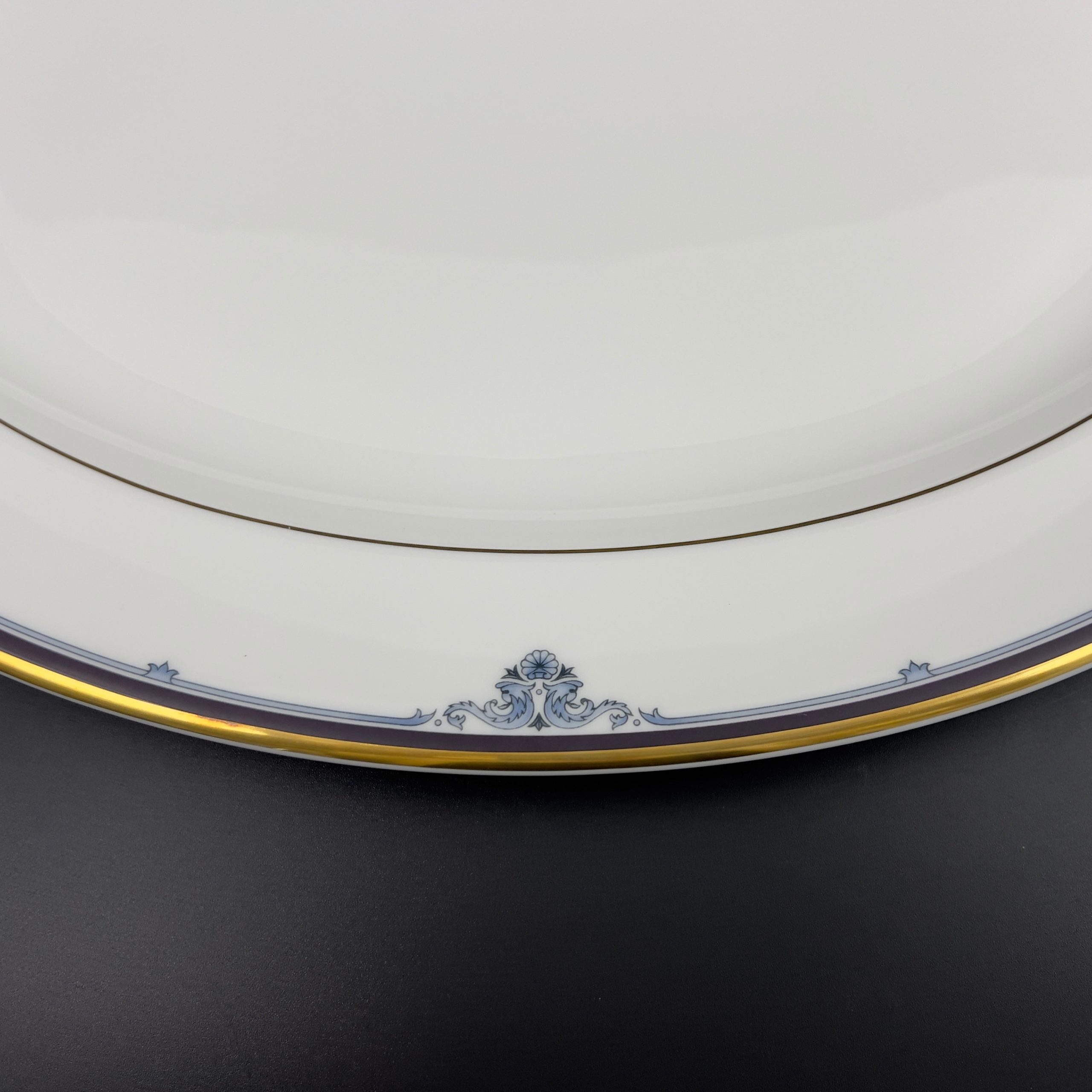 Royal Doulton Princeton Oval Serving Platter: 16-inch Porcelain, Blue Scrolls - Image 5
