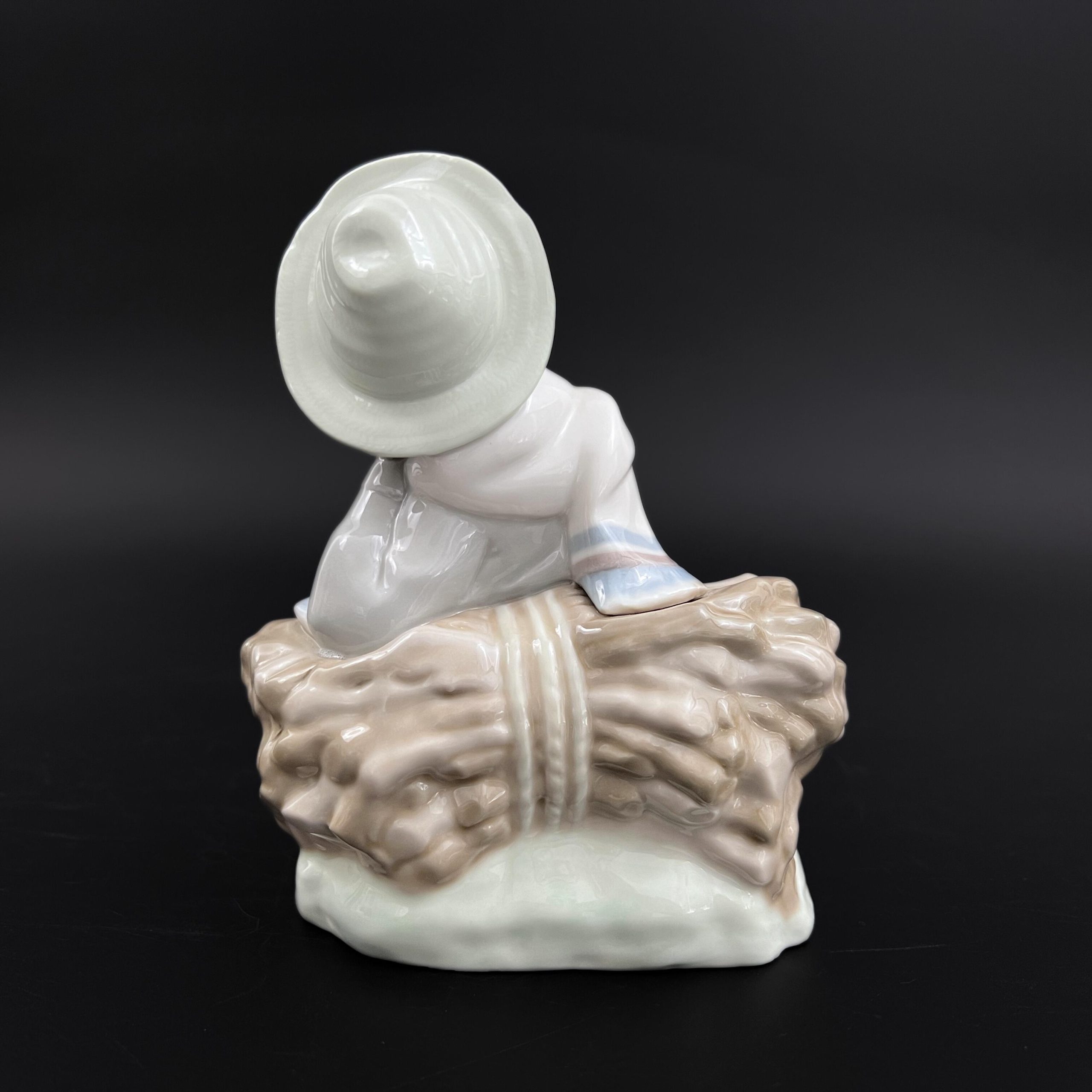 Vintage Lladro Porcelain Shepherd Boy with Bird Figurine #4730 - Image 8