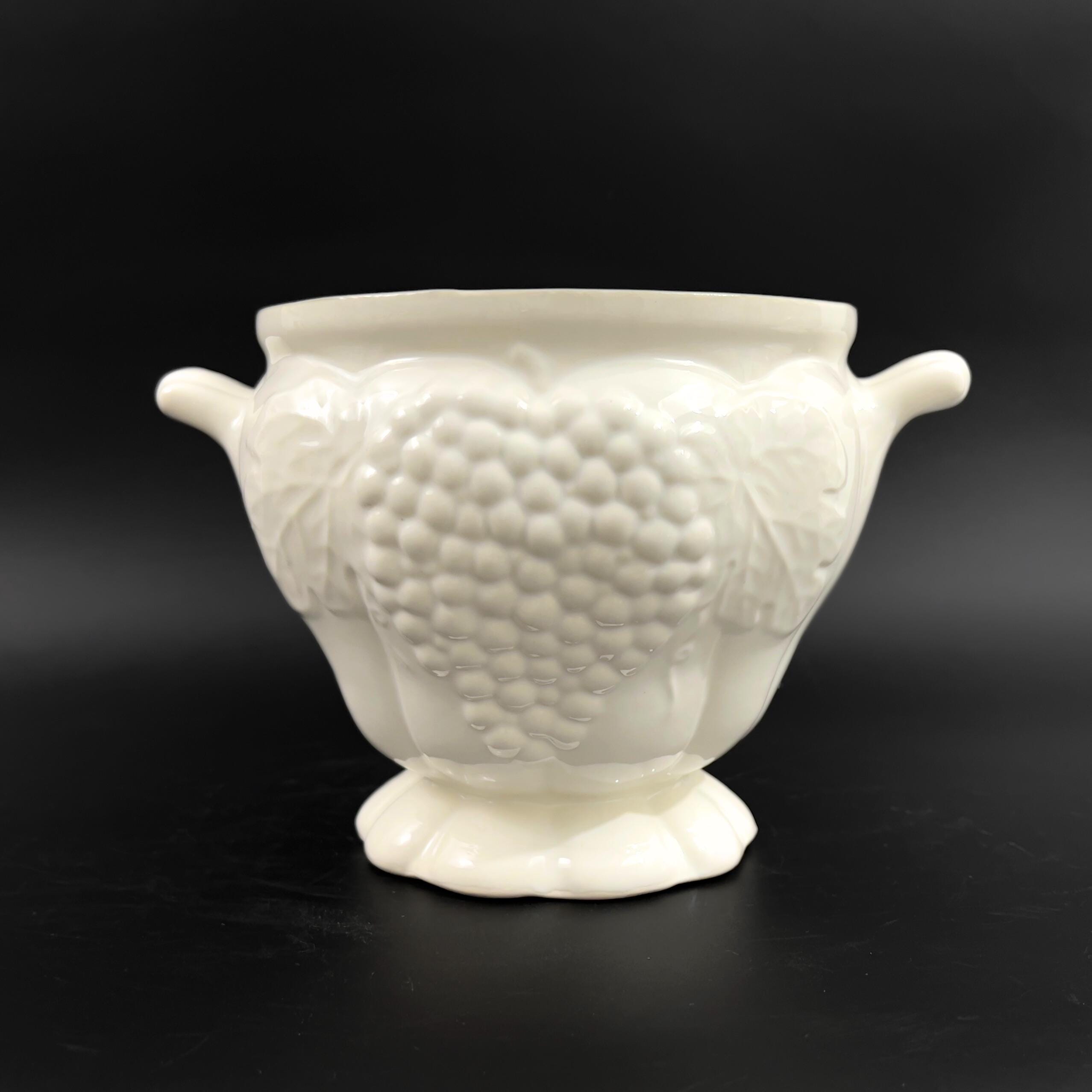 Vintage White Soup Tureen: Embossed Grape Design, 3 Quart Covered Tureen - Image 6