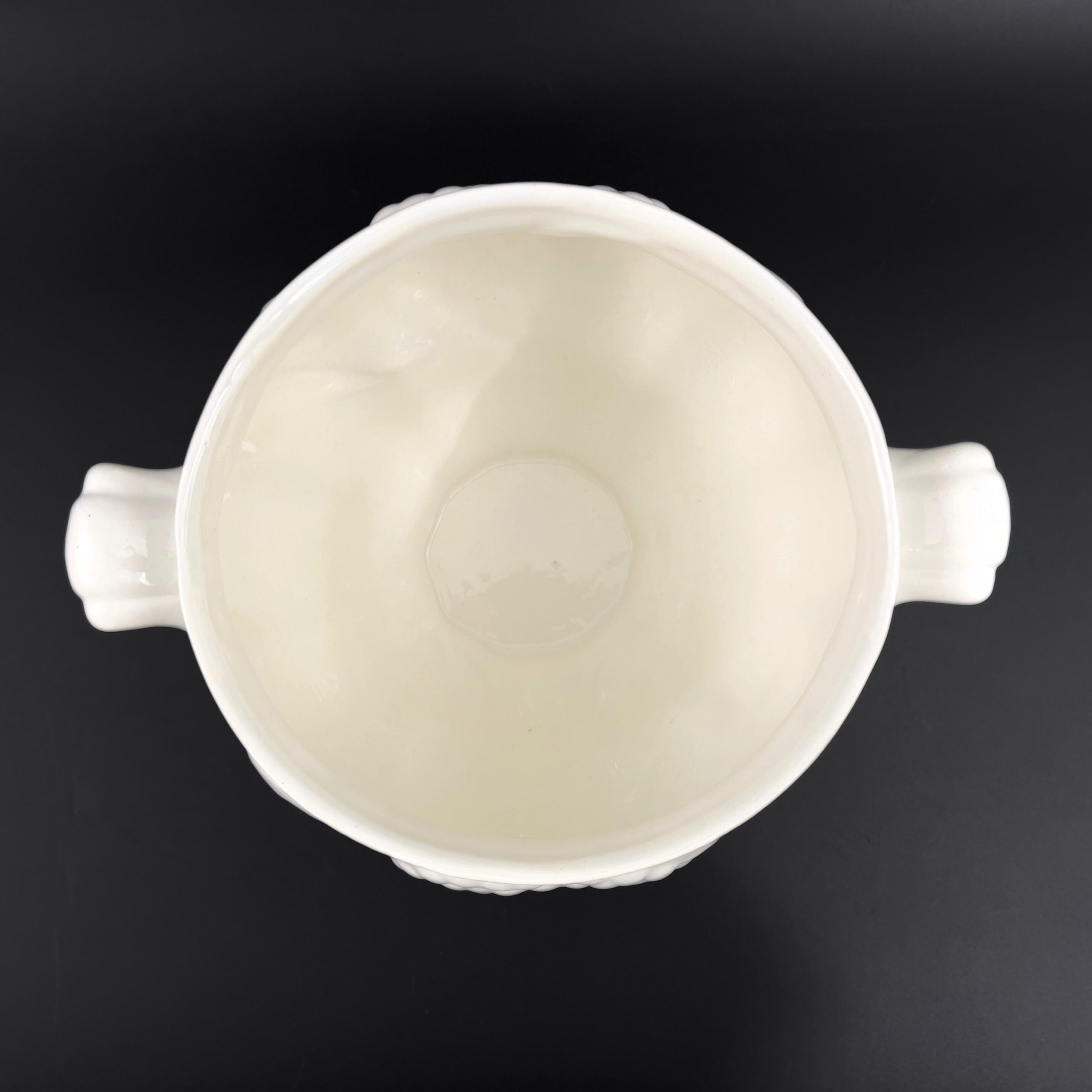 Vintage White Soup Tureen: Embossed Grape Design, 3 Quart Covered Tureen - Image 8