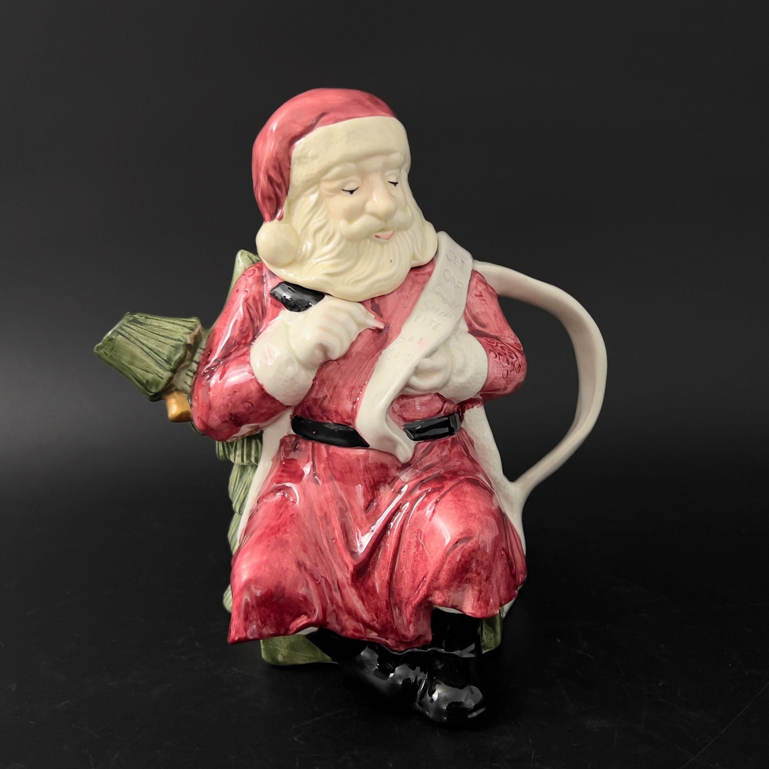 Vintage Santa Teapot: Windsor Collection Ceramic Christmas Decor