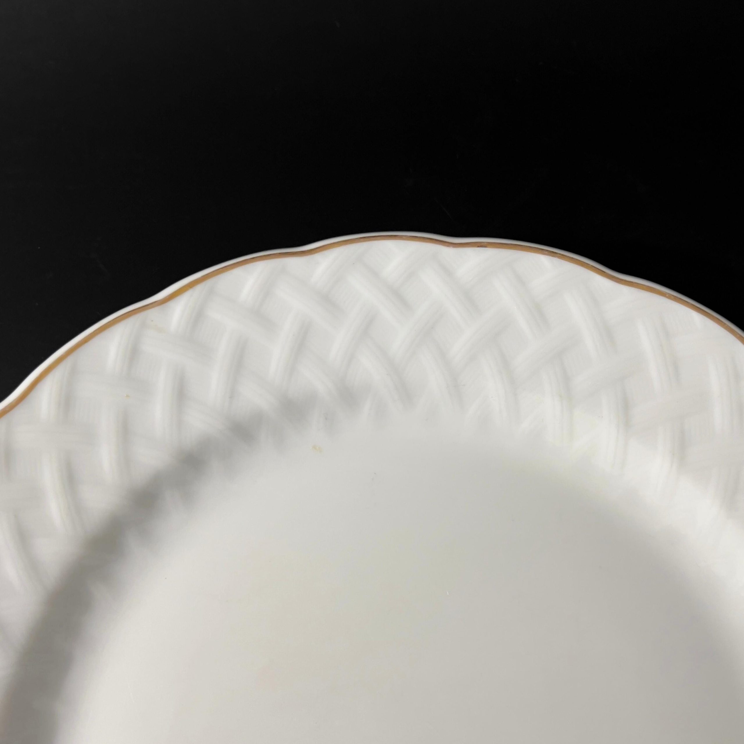 Vintage Bernardaud Limoges Platter: Baudelaire Basketweave, Gold Trim (11.5-Inch) - Image 6