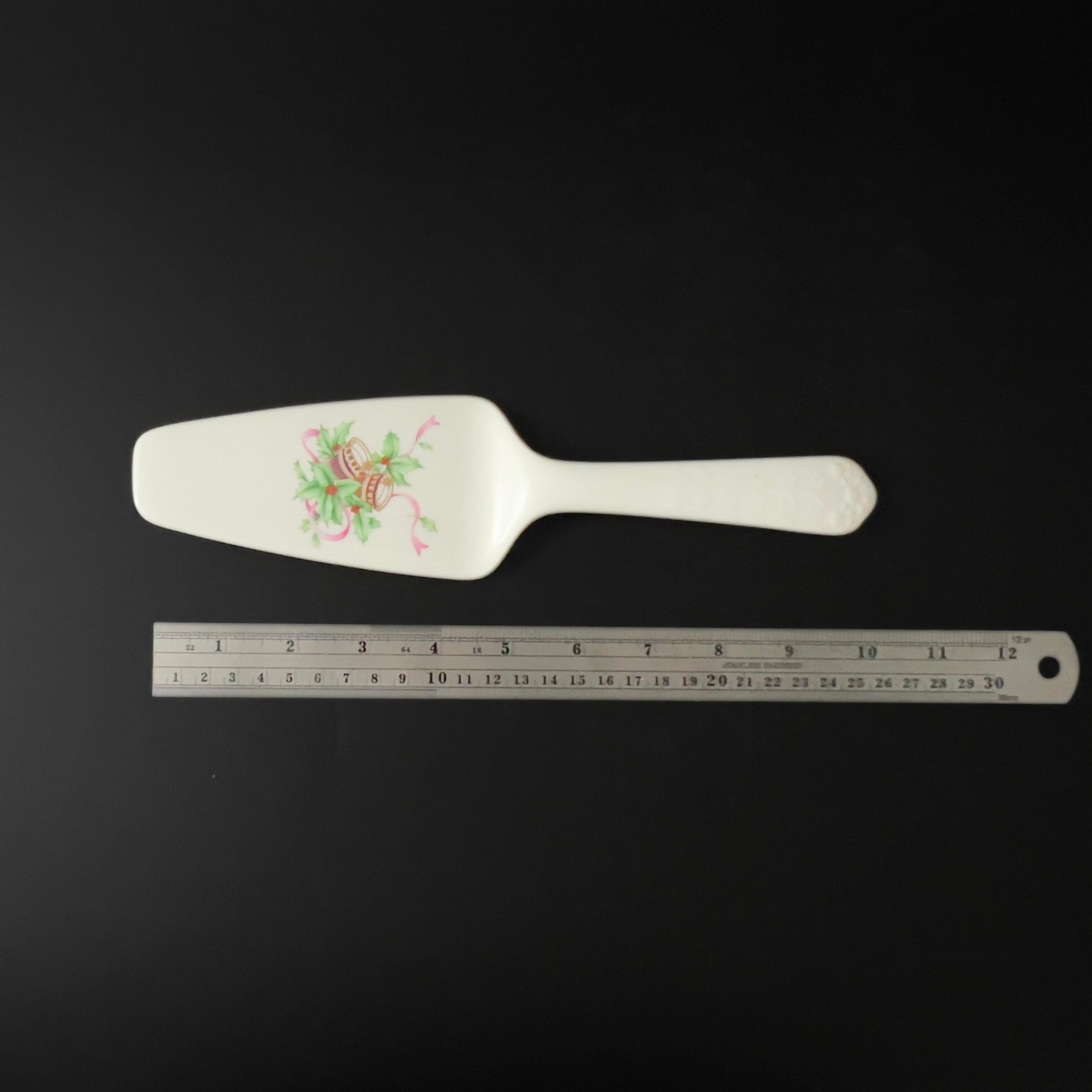 Vintage Mikasa Christmas Cake Plate & Server Set: Bone China Christmas Tree Design - Image 11