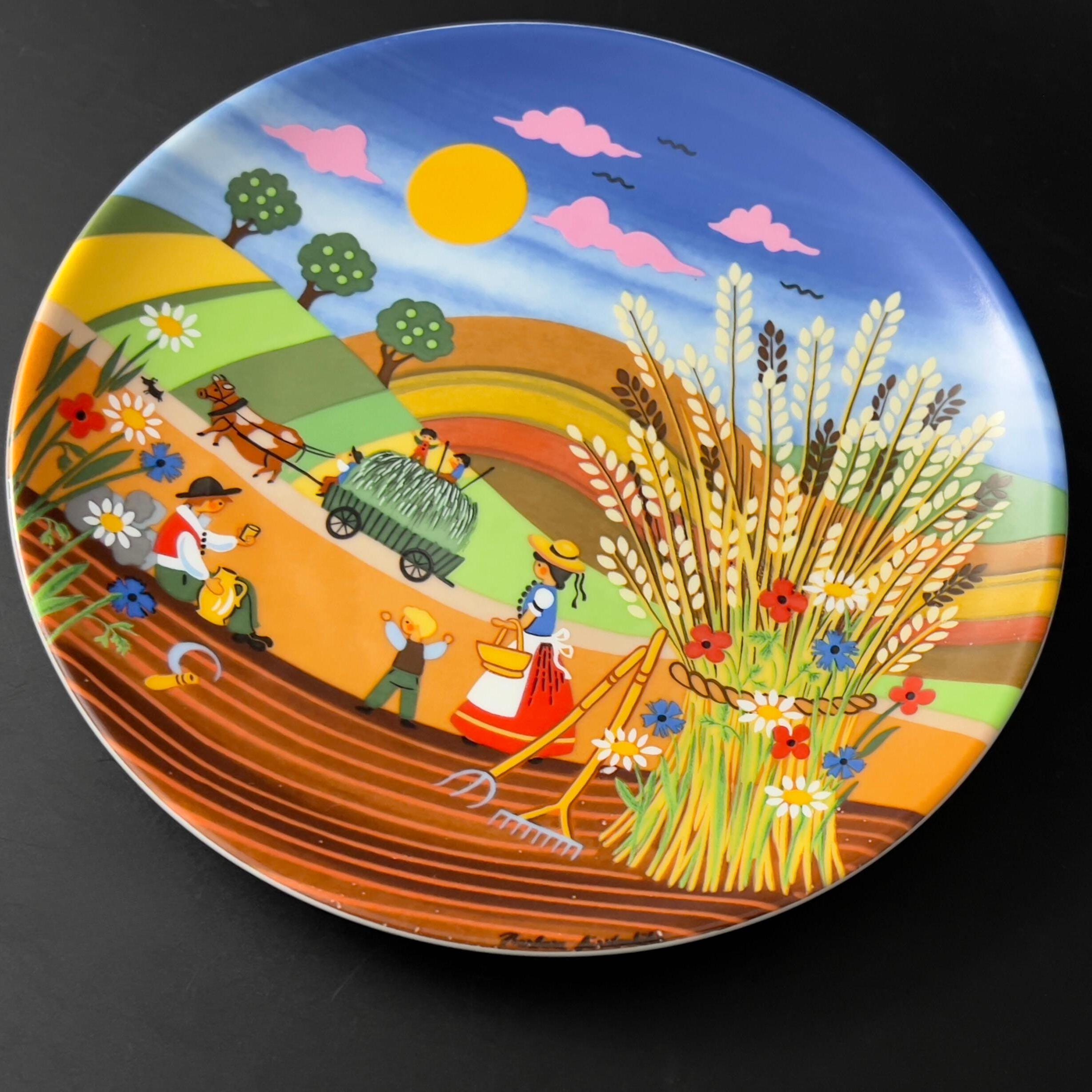 Vintage Barbara Fürstenhöfer Bavarian Wall Plates: Autumn & Winter Set - Image 8
