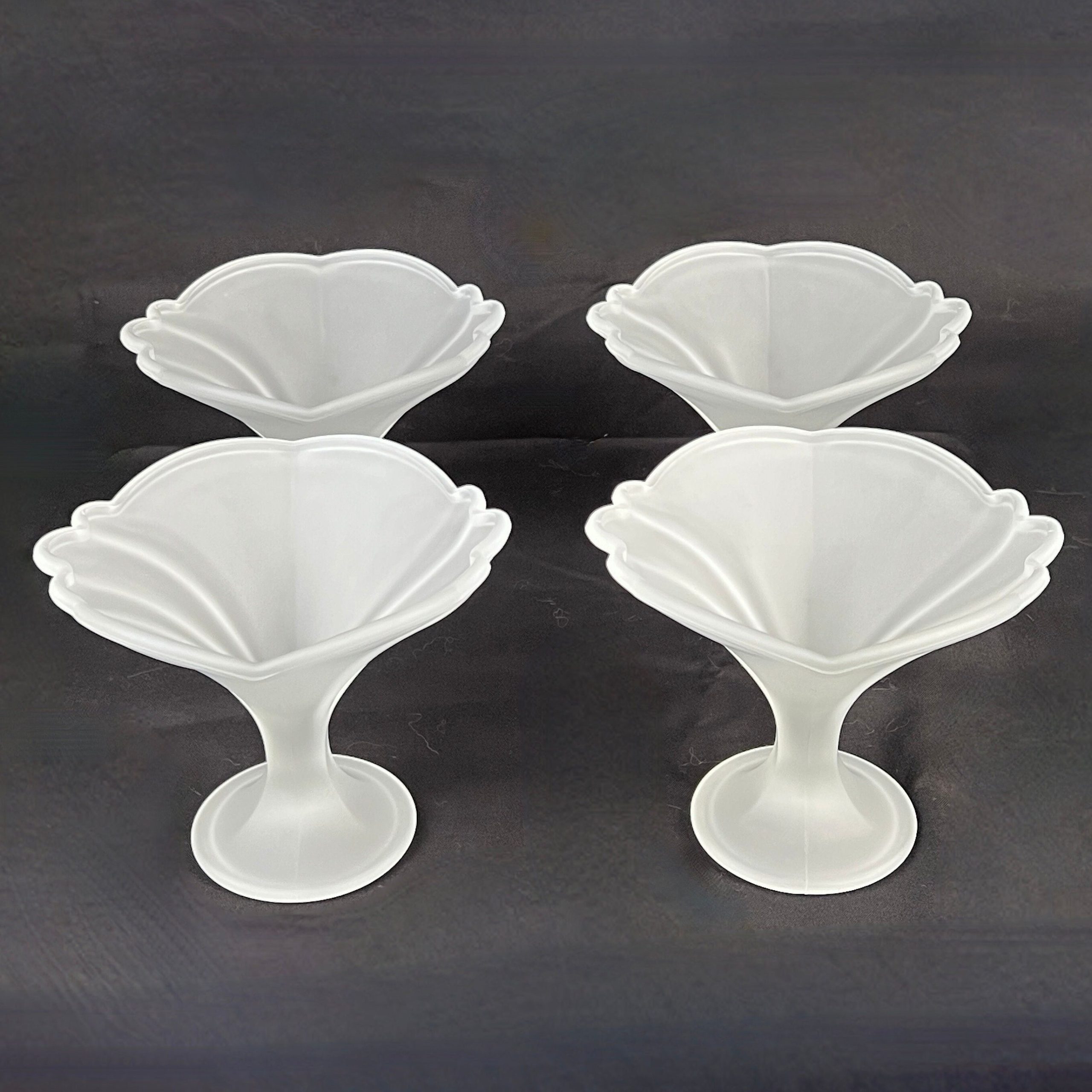 Vintage Art Deco Frosted Glass Pedestal Bowls - Set of 4, Italy - Image 3