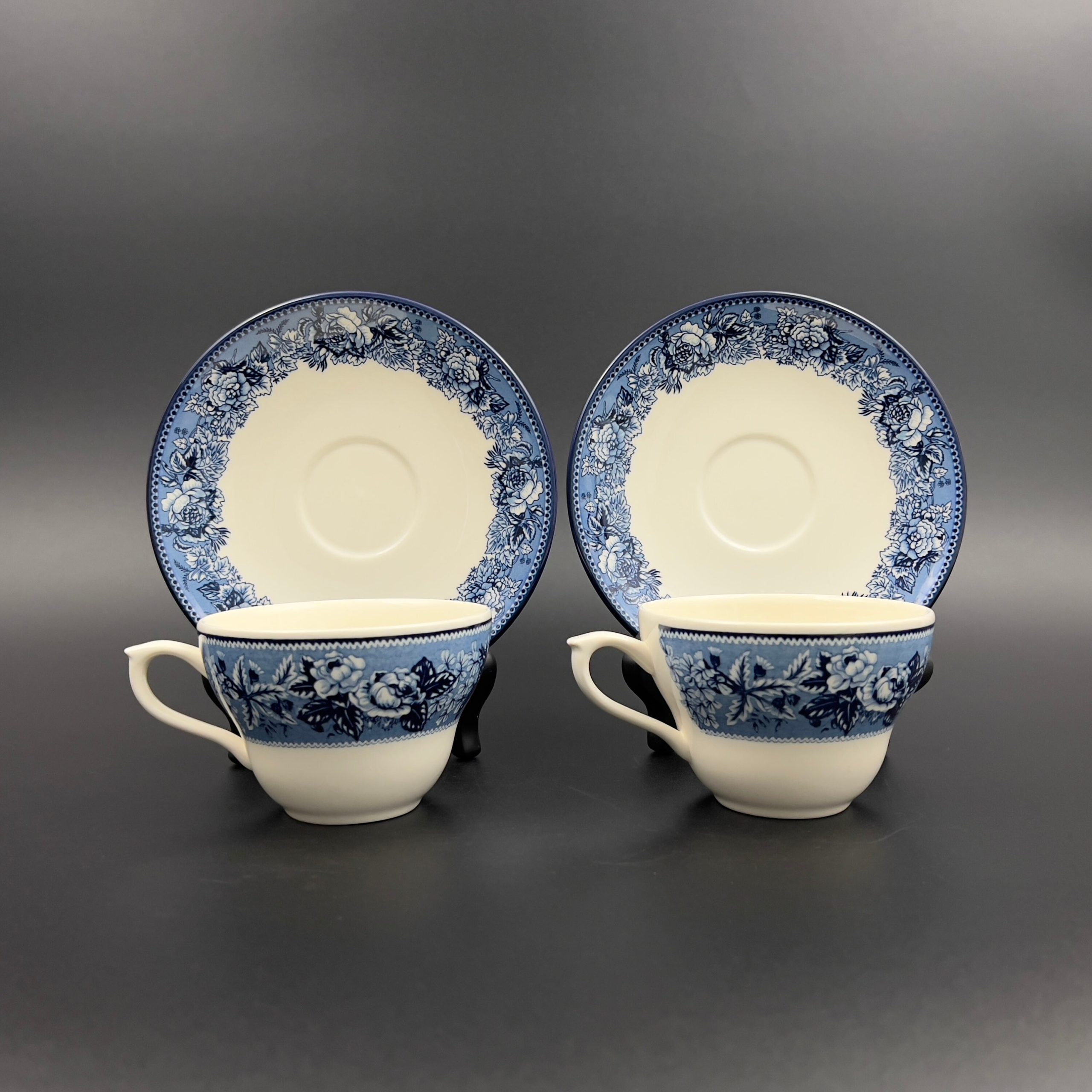 Vintage Wedgwood Highgrove Teacup and Saucer Set: Blue Floral Transferware - Image 5