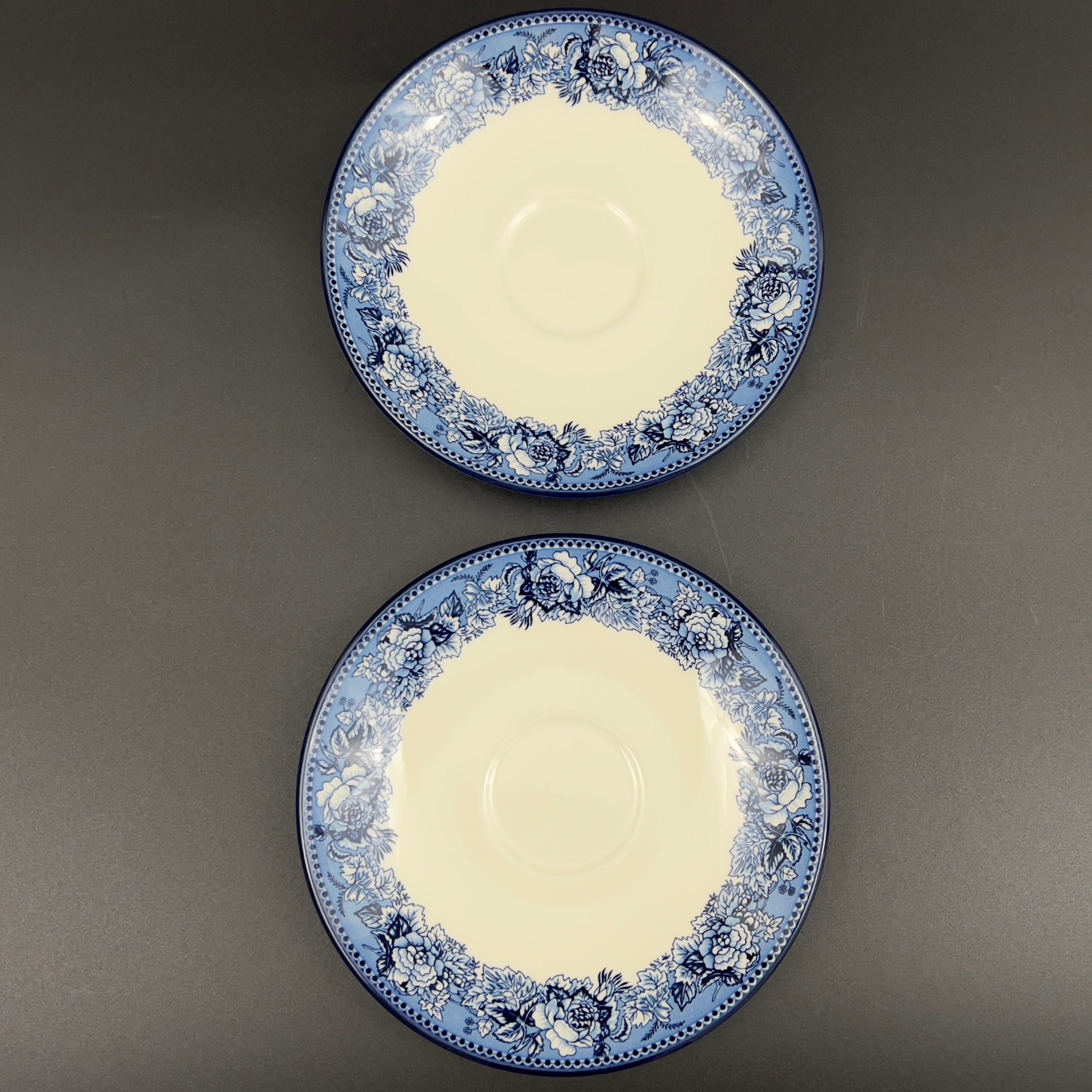 Vintage Wedgwood Highgrove Teacup and Saucer Set: Blue Floral Transferware - Image 9