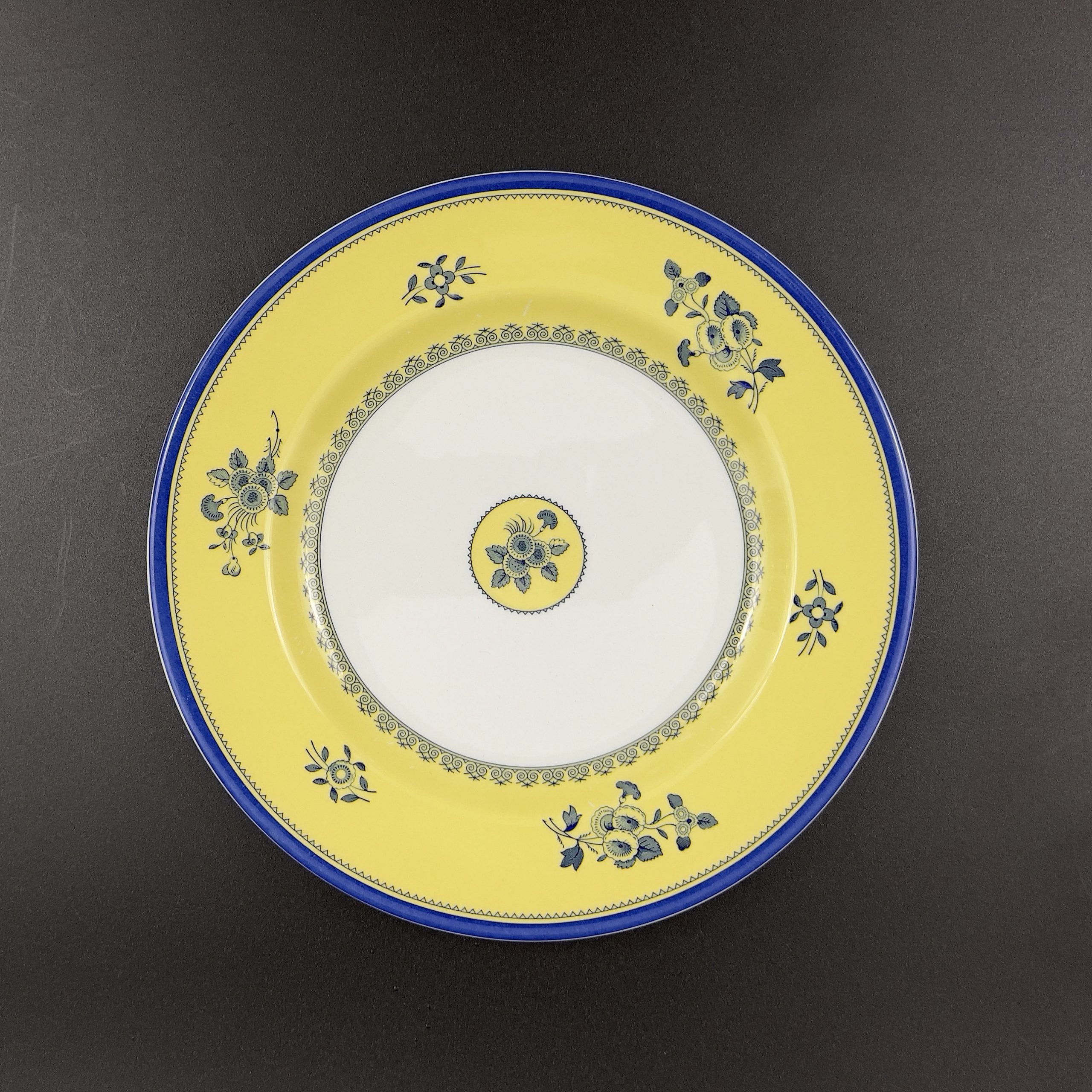 Spode Albany Salad Plate: Yellow and Blue Floral Pattern