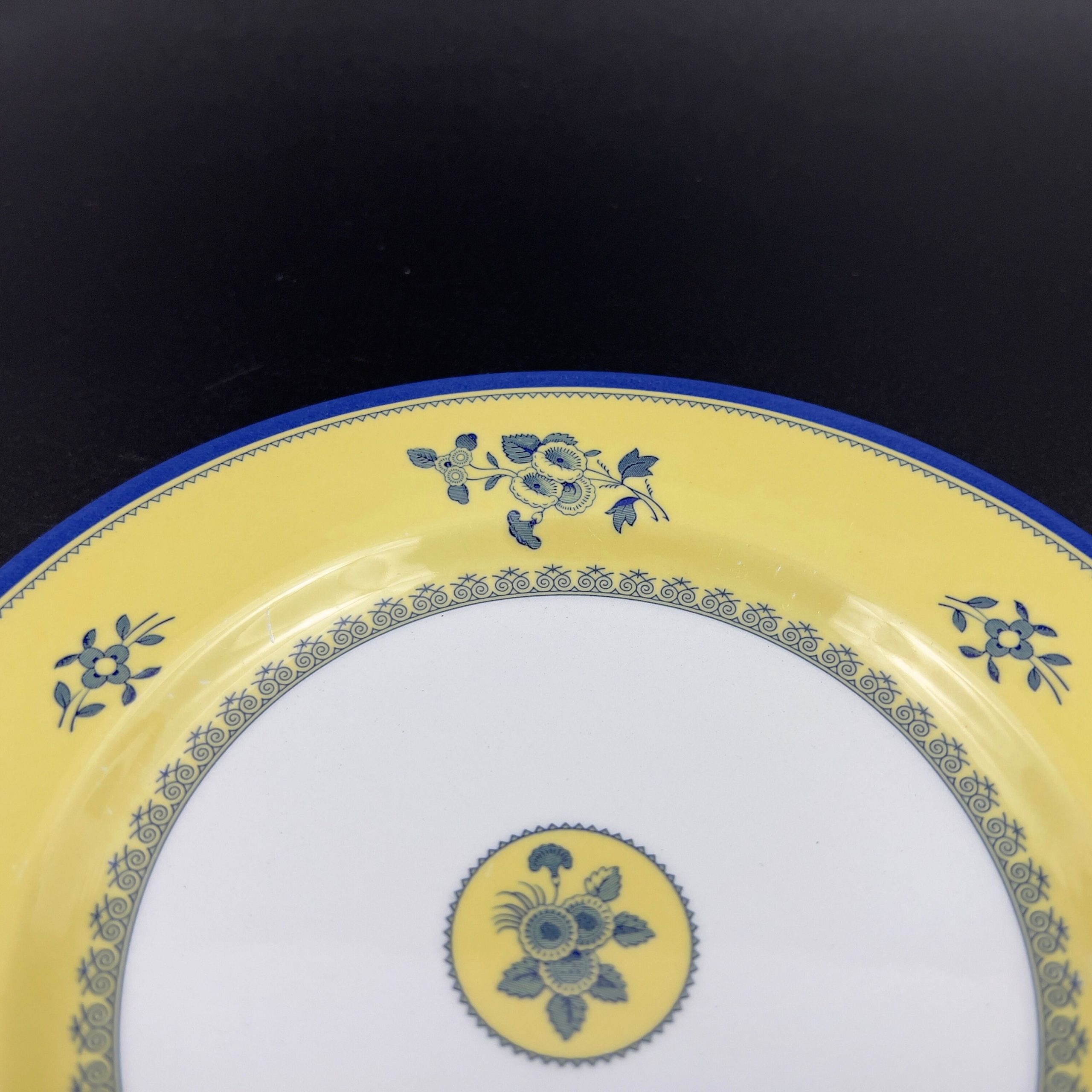 Spode Albany Salad Plate: Yellow and Blue Floral Pattern - Image 5