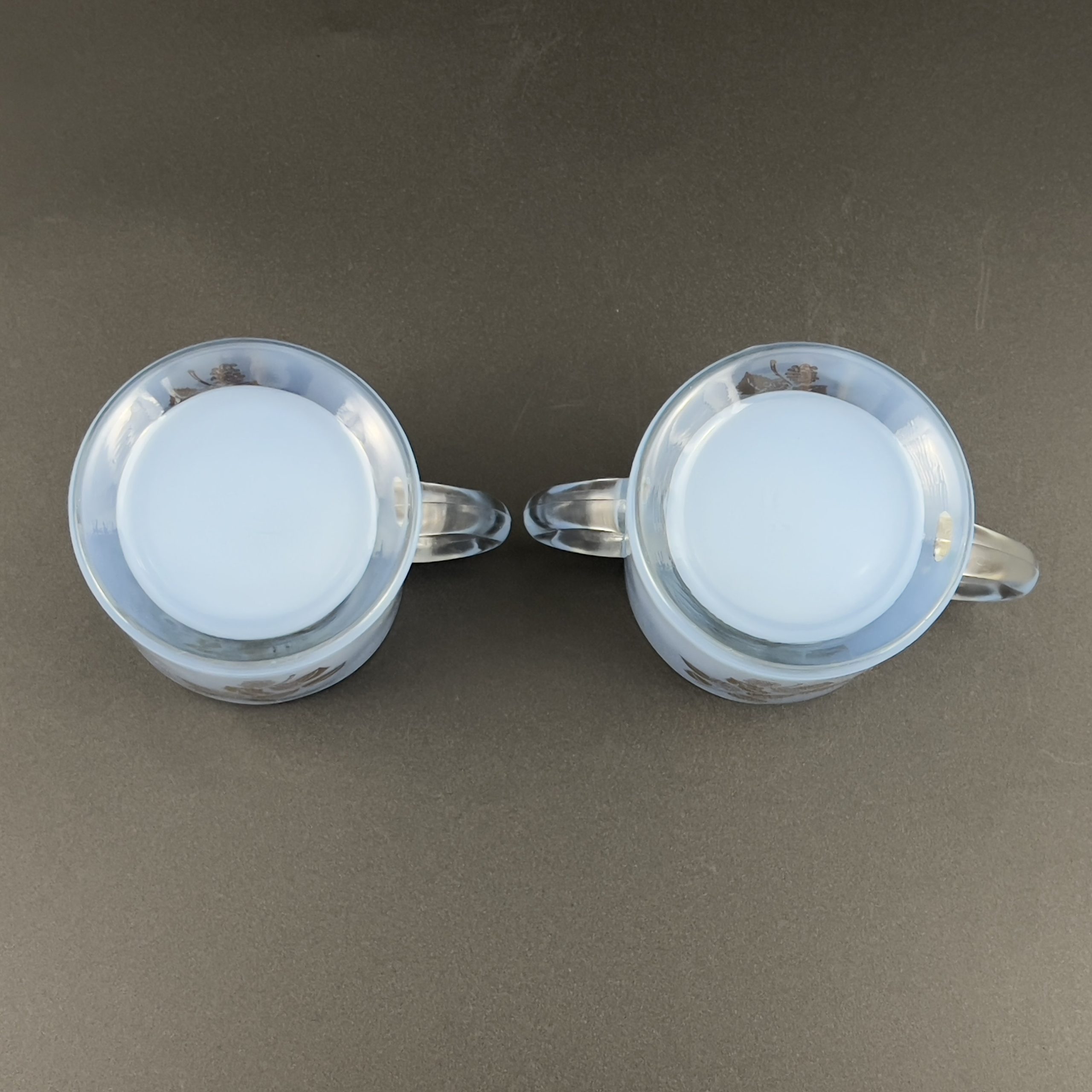 Vintage Bartlett Collins Blue Glass Sugar and Creamer Set: Gold Leaf Design - Image 9