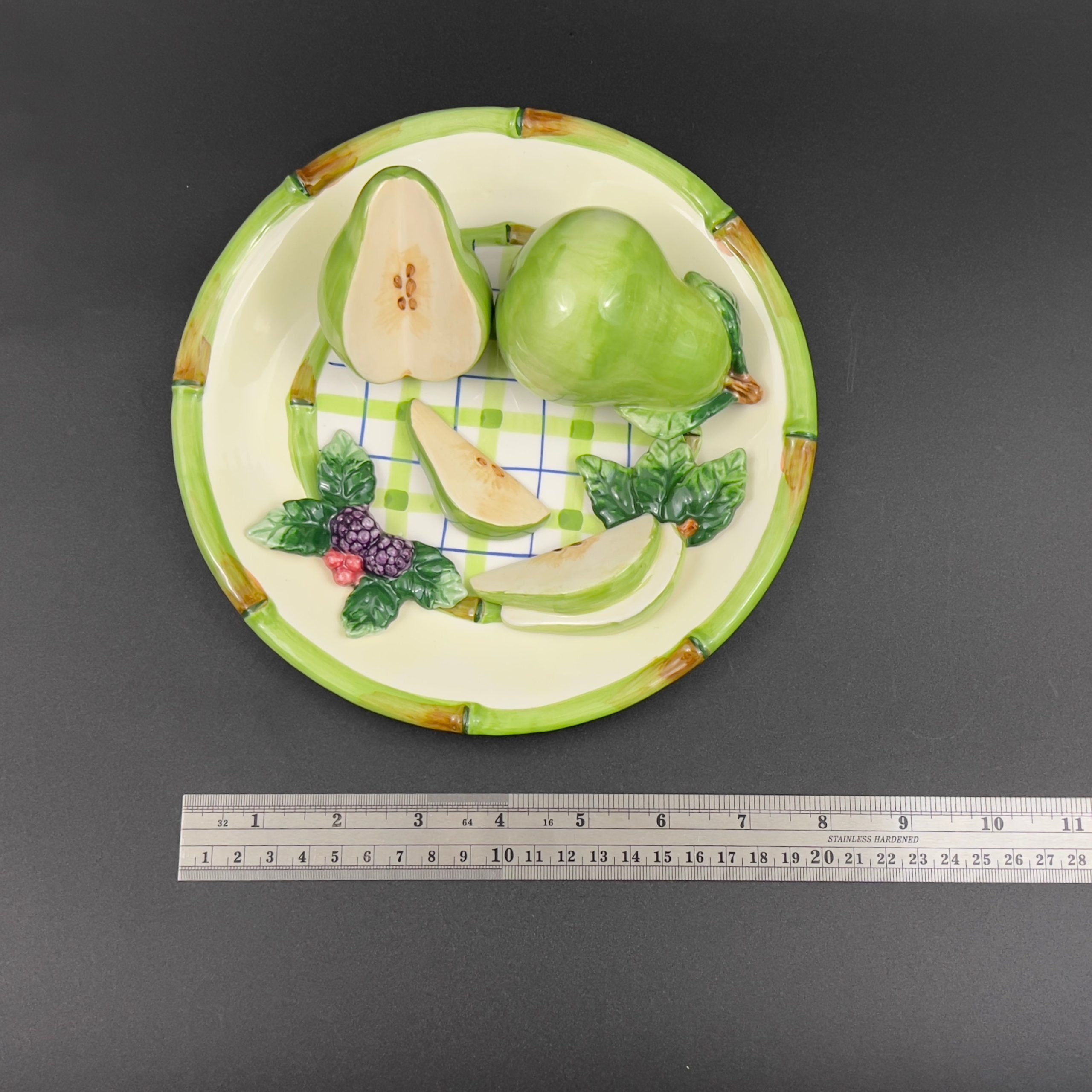 Vintage Gantz Majolica Pear Plate: 3D Relief Wall Art - Image 10