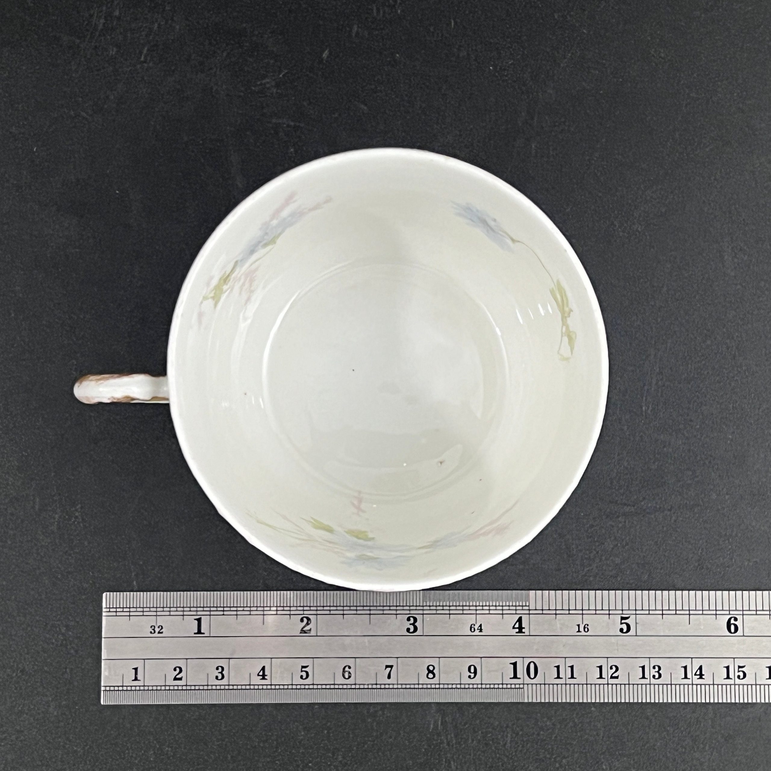 Antique Haviland Limoges Teacups & Saucers: Floral Schleiger 378b Pattern, Set of 4 - Image 9