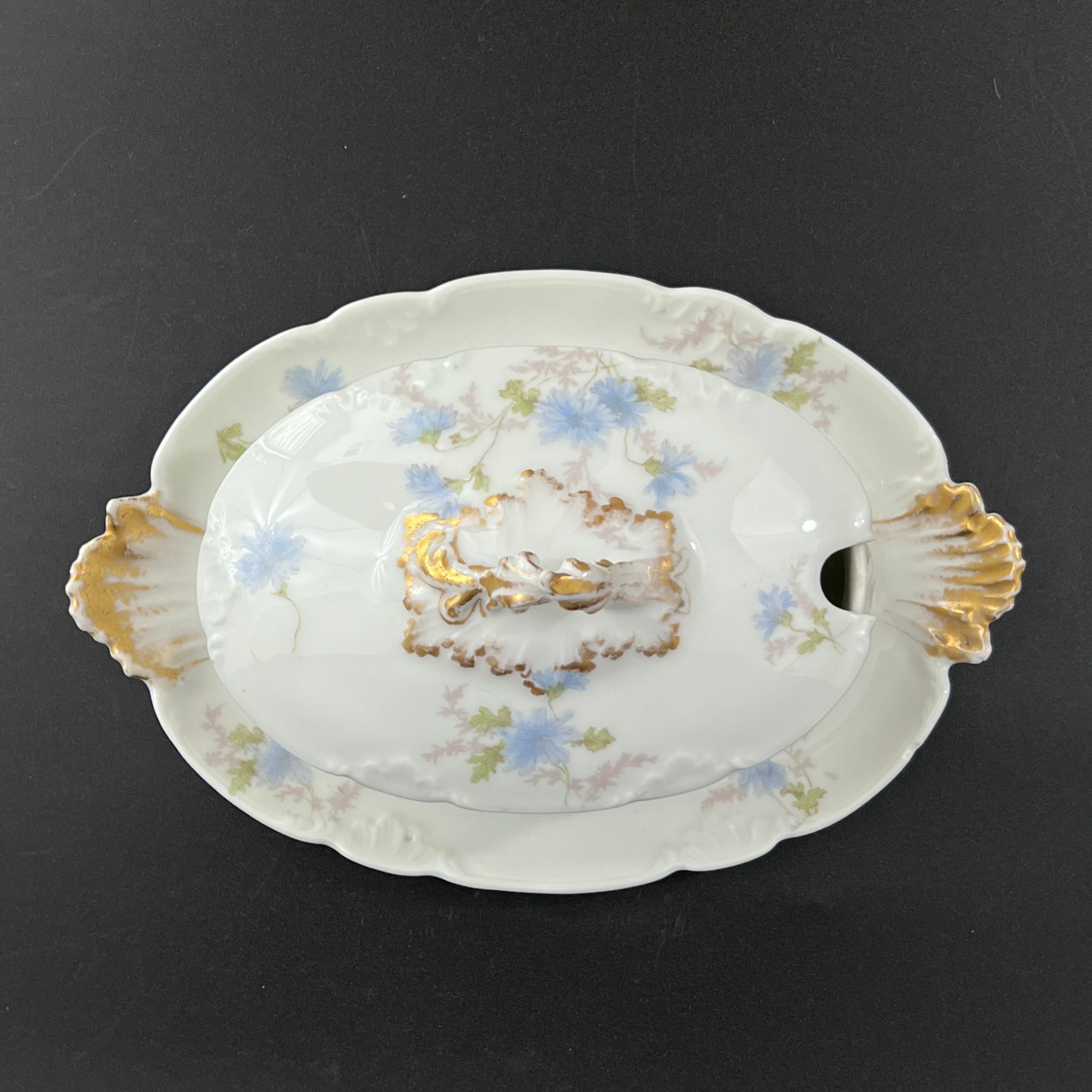 Antique Haviland Limoges Gravy Boat with Lid: Blue Floral, Gilt Accent, 1900s - Image 6