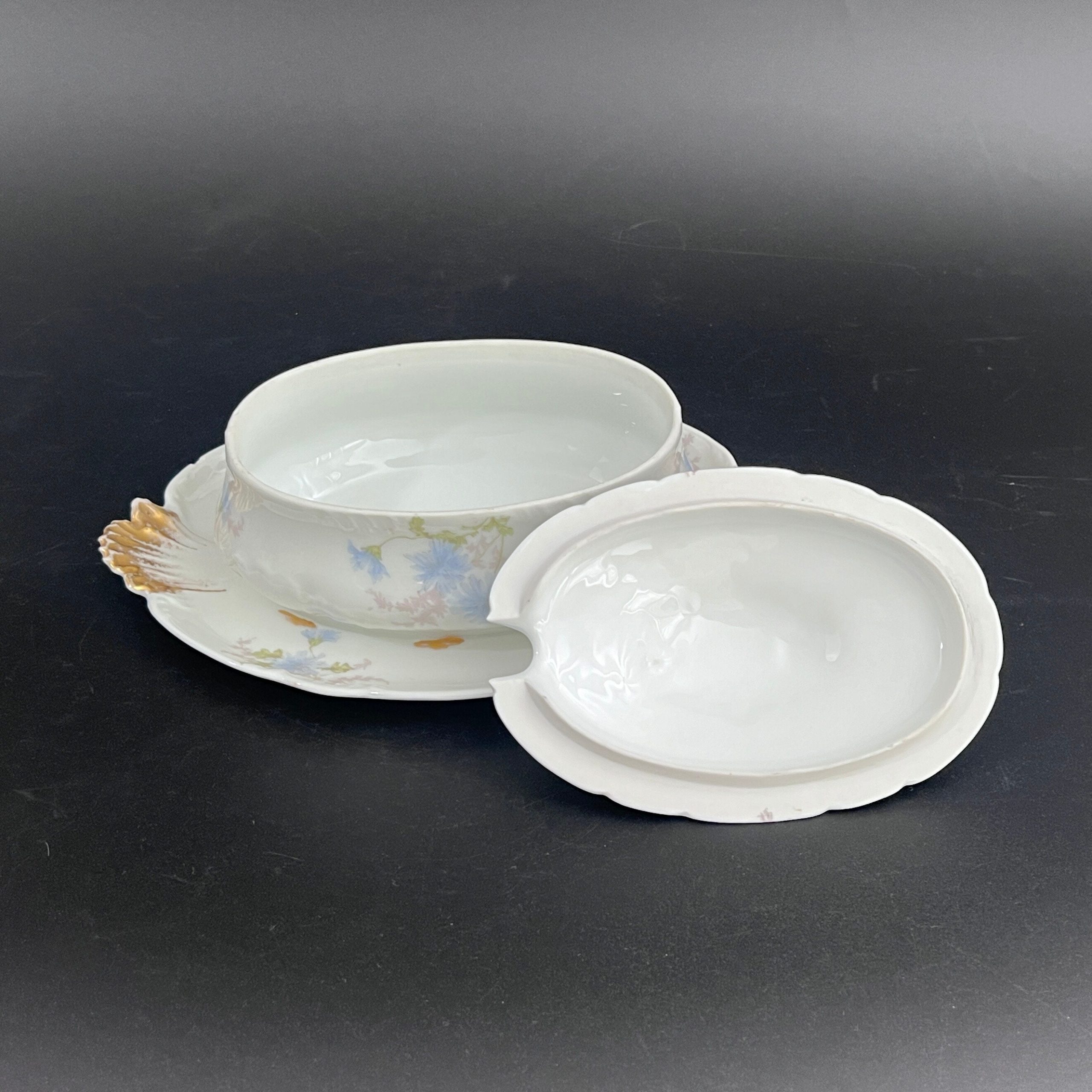 Antique Haviland Limoges Gravy Boat with Lid: Blue Floral, Gilt Accent, 1900s - Image 8