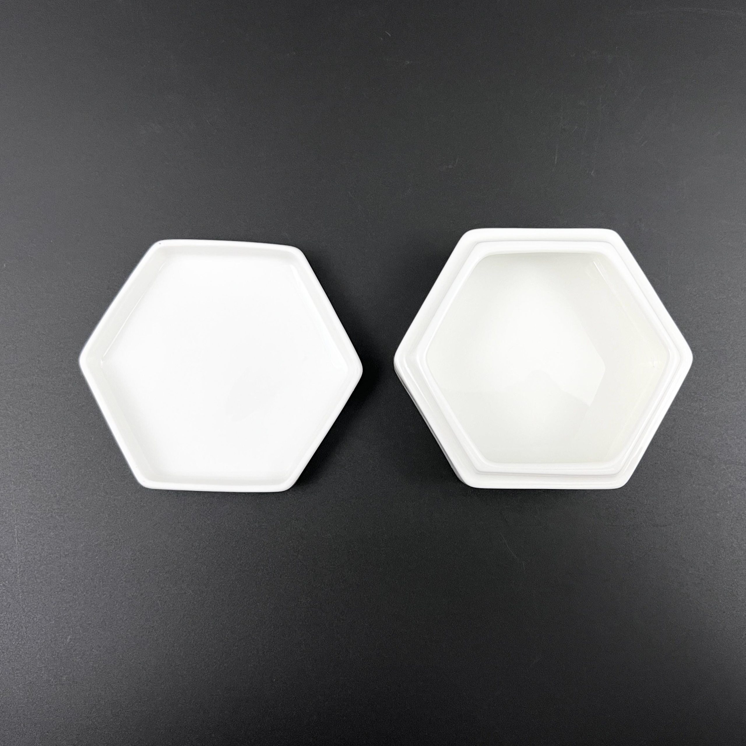 Vintage Wedgwood Wild Strawberry Trinket Box: Hexagonal Bone China - Image 8