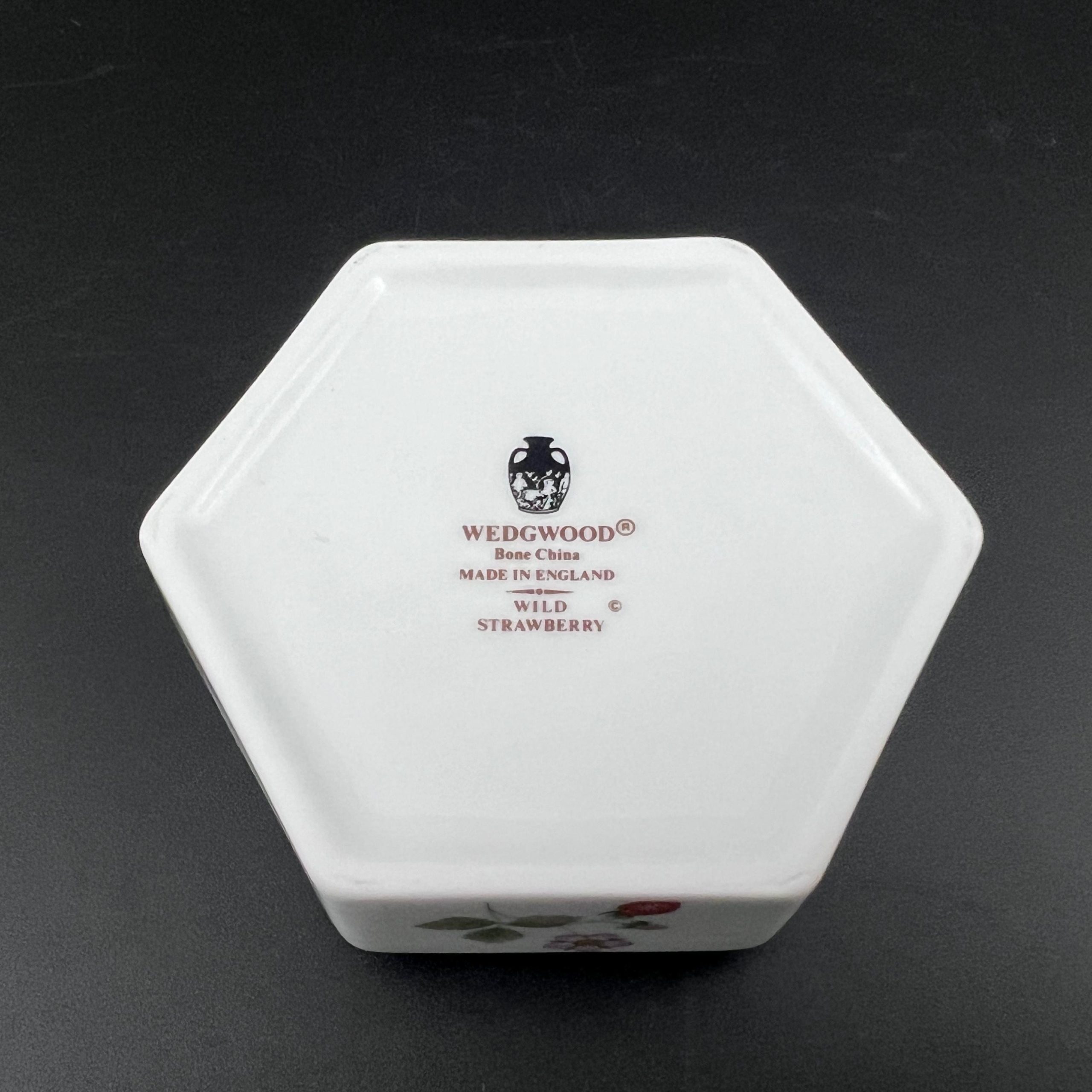 Vintage Wedgwood Wild Strawberry Trinket Box: Hexagonal Bone China - Image 11