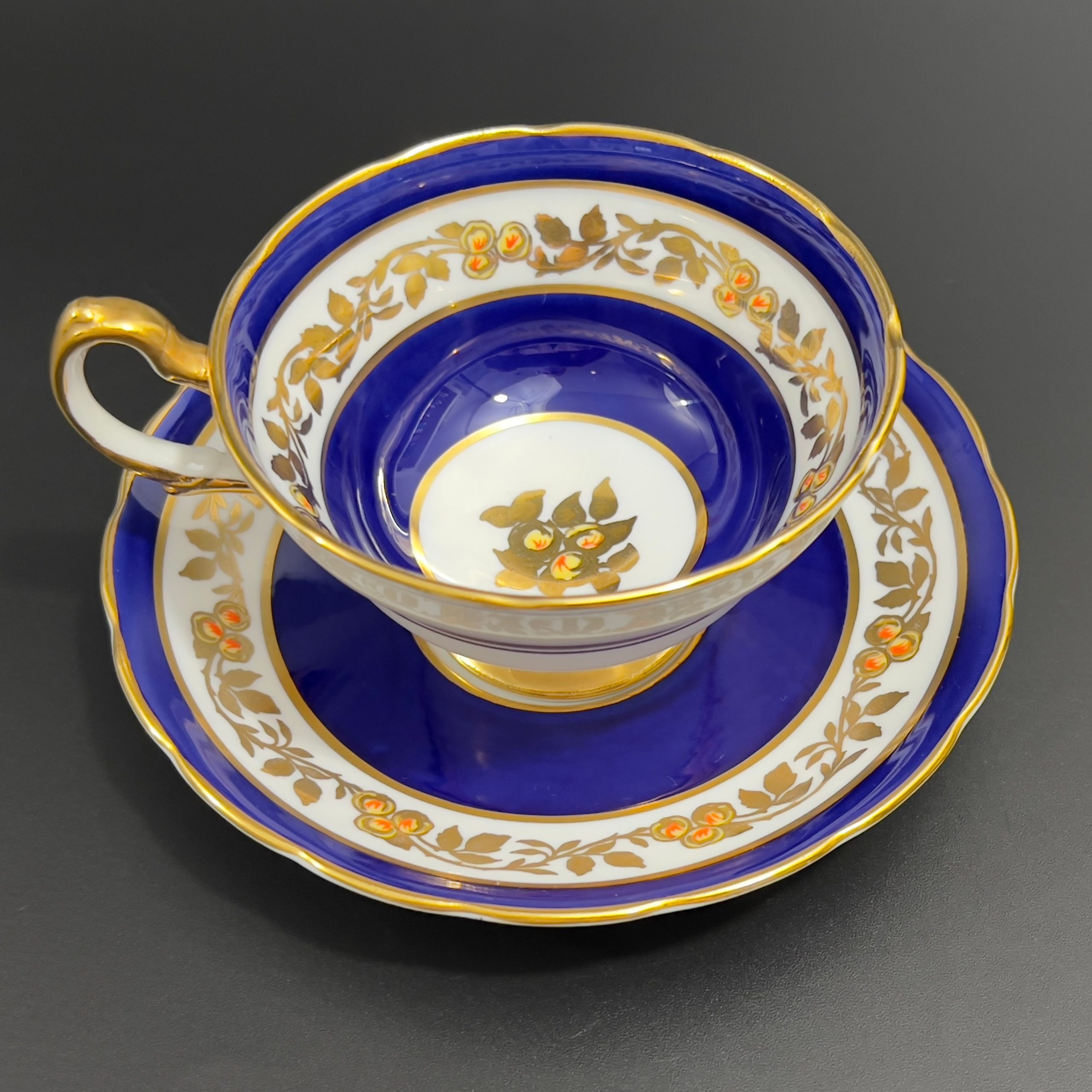 Vintage Woodward Grosvenor Tea Cup and Saucer: 1940s Bone China, Cobalt Blue, Gold Trim - Image 3