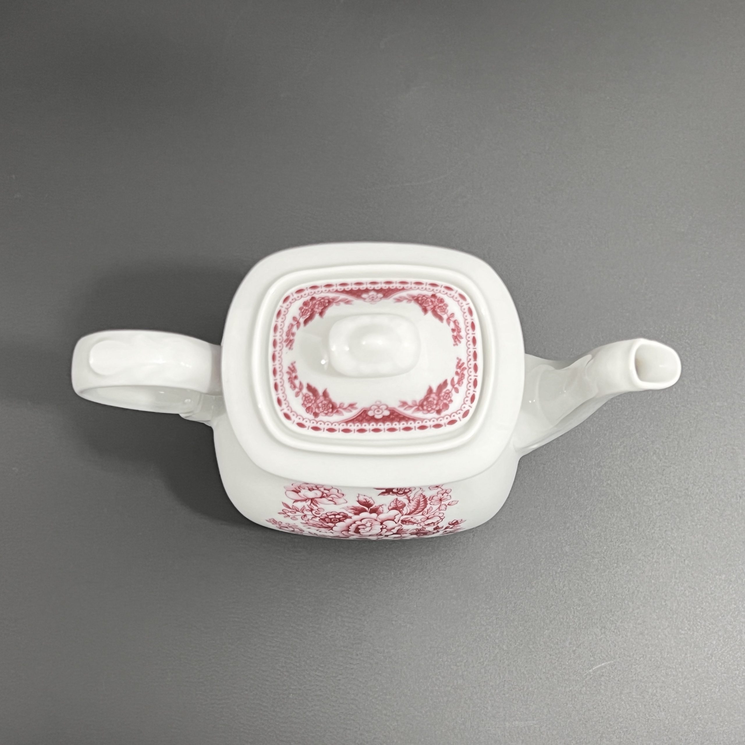 Vintage Mitterteich Bavaria Porcelain Coffee Pot: Royal Derby Red Floral Design - Image 6
