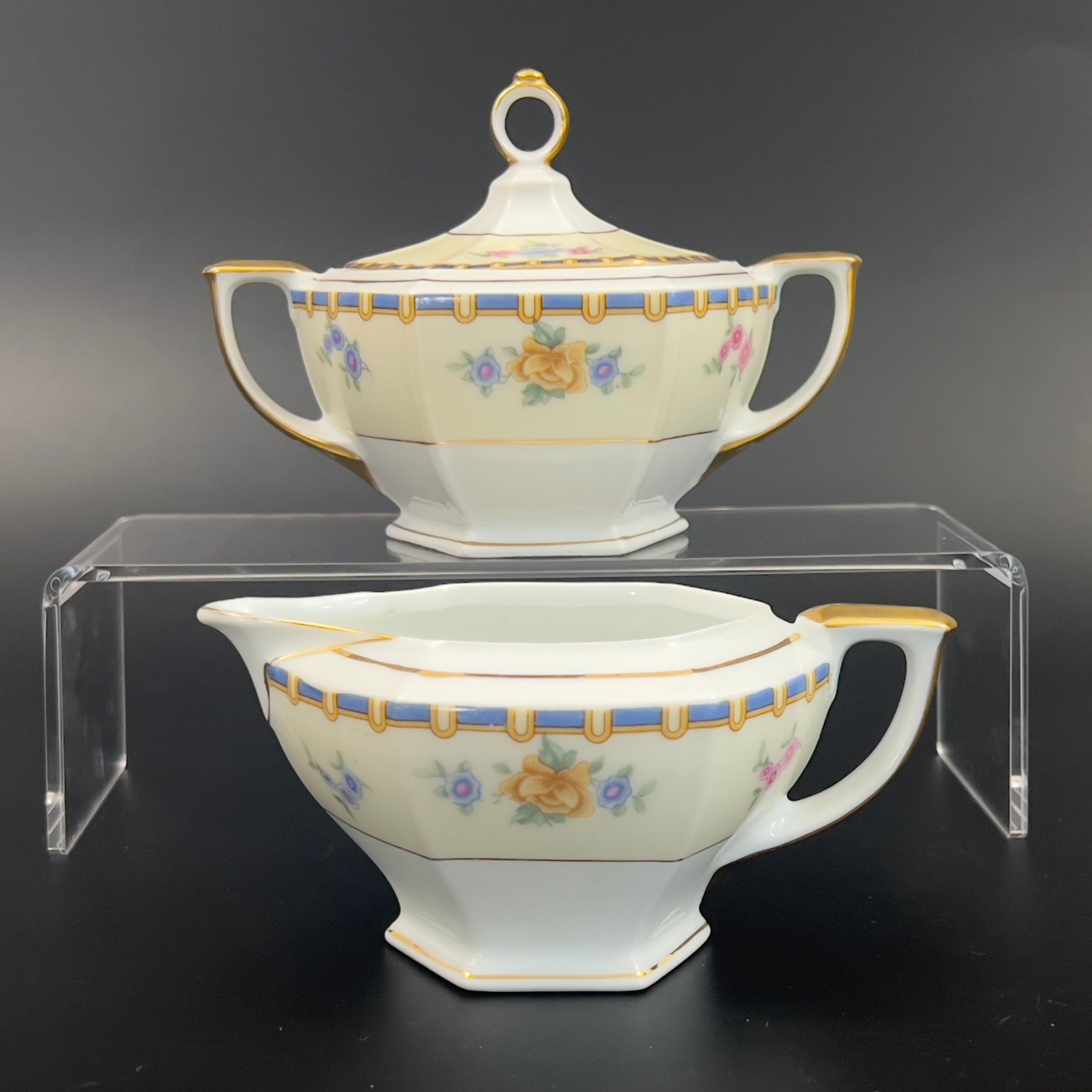 Antique MZ Altrohlau Porcelain Creamer and Sugar Bowl - Berkshire Pattern - Image 3