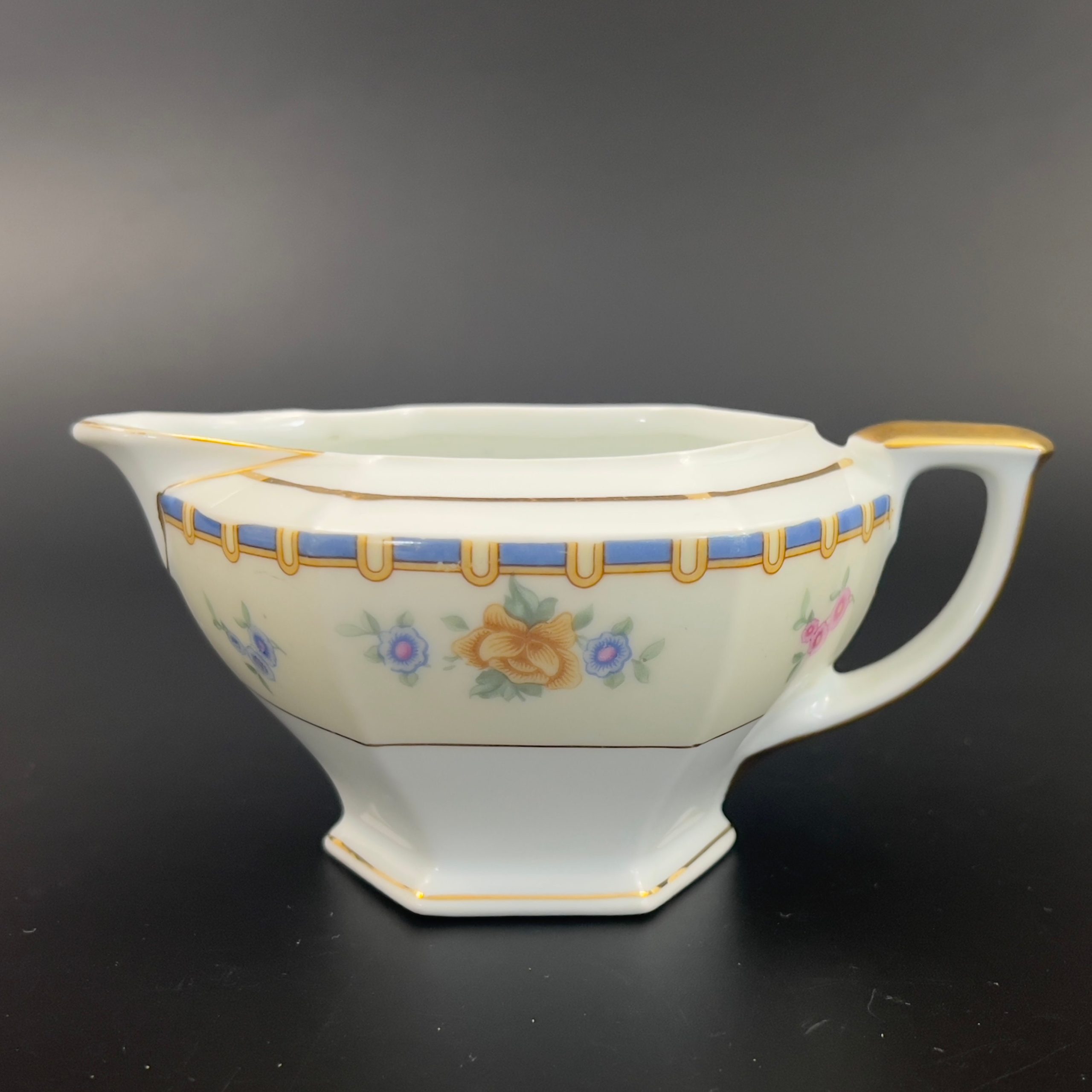 Antique MZ Altrohlau Porcelain Creamer and Sugar Bowl - Berkshire Pattern - Image 8