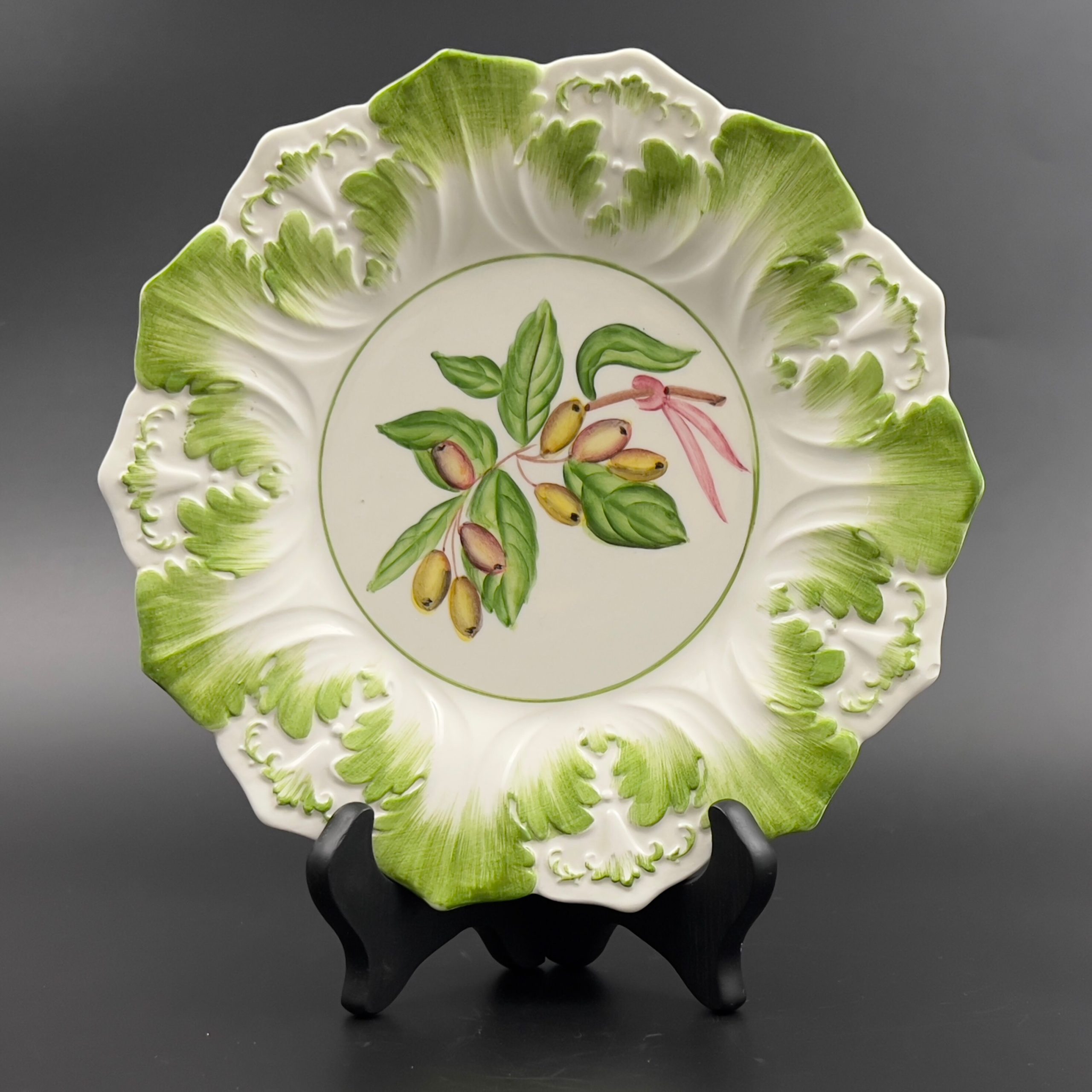 Vintage The Mane Lion Plate: Hand-Painted Majolica Olive Branch Accent Plate - Image 3
